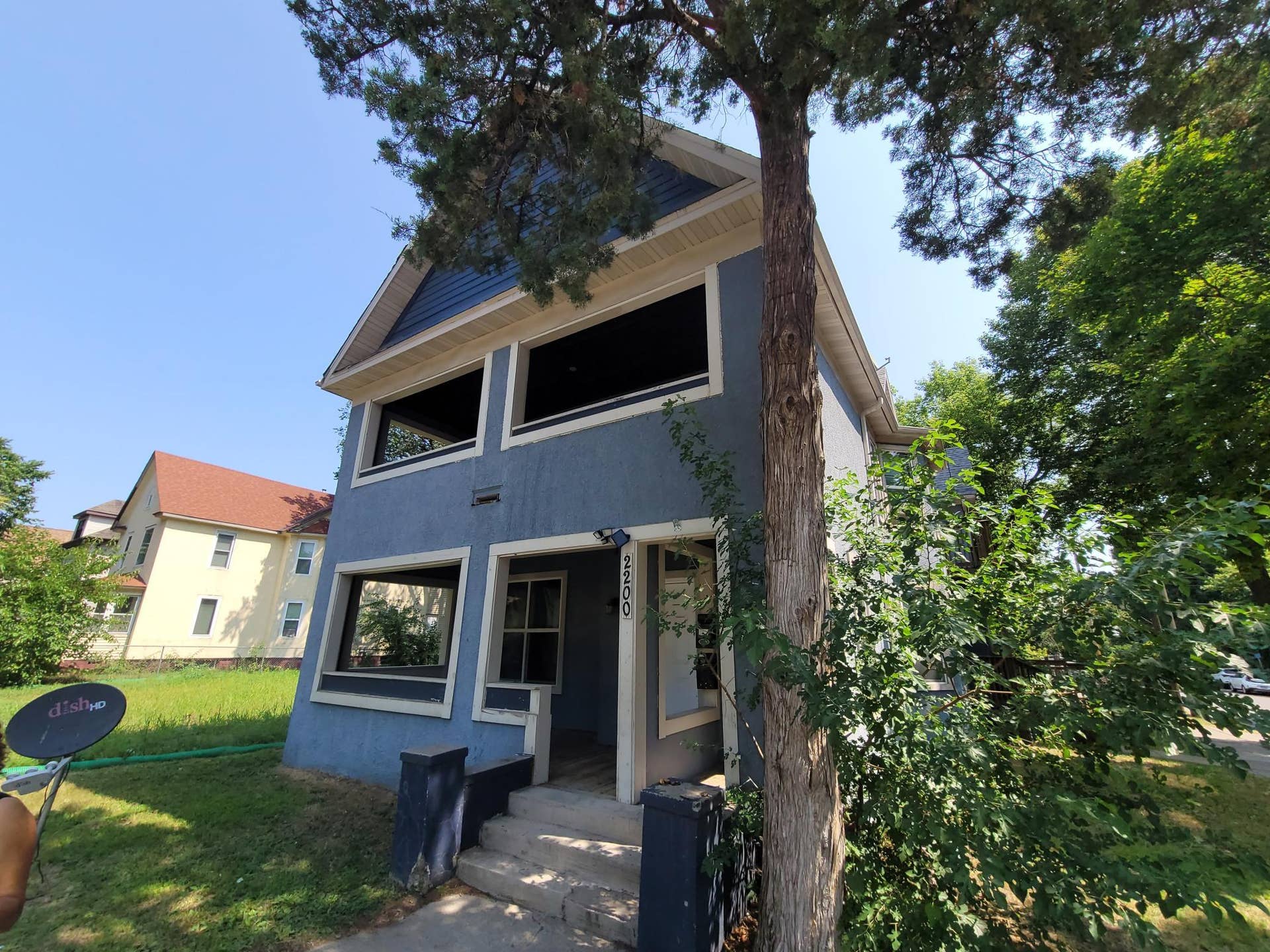 2200 N 6th Street, 31, Minneapolis, MN 55411 2200 N 6th front.jpg