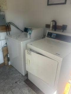 2200 N 6th Street, 31, Minneapolis, MN 55411 2200 N 6th Washer.Dryer.jpg