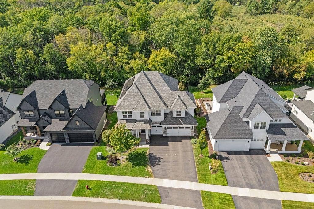4386 Arbor Drive, Woodbury, MN 55129