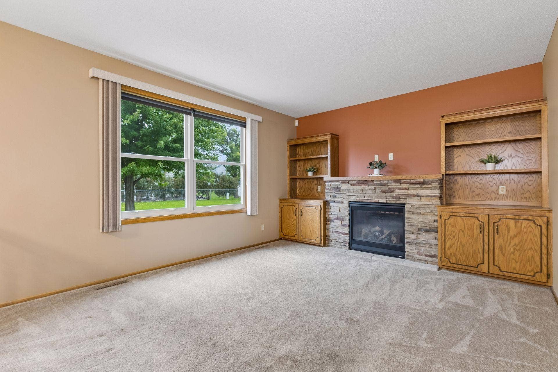 9119 Nantwick Ridge, Brooklyn Park, MN 55443 9119 Nantwick Ridge, Brooklyn Park, MN 55443