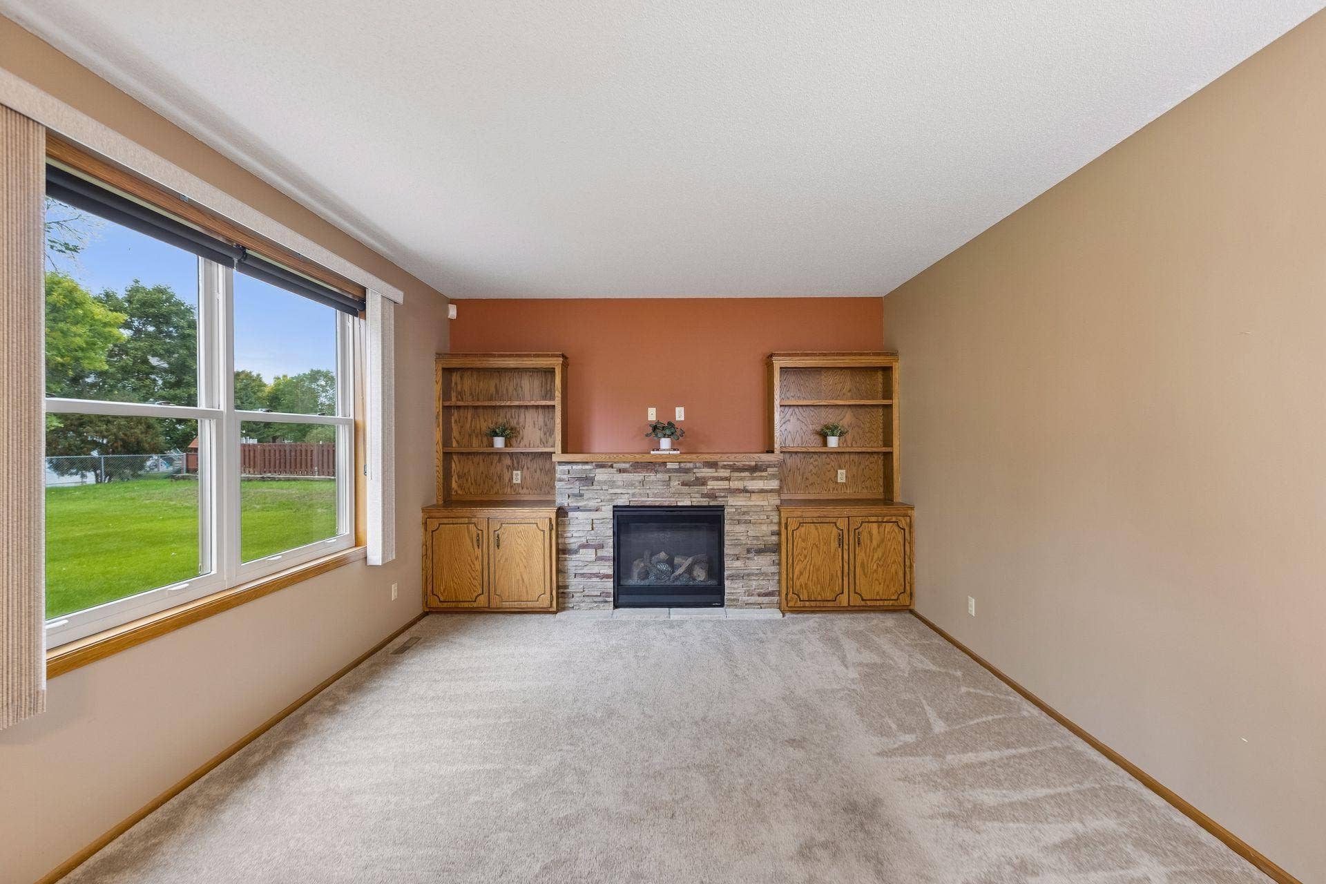 9119 Nantwick Ridge, Brooklyn Park, MN 55443 9119 Nantwick Ridge, Brooklyn Park, MN 55443