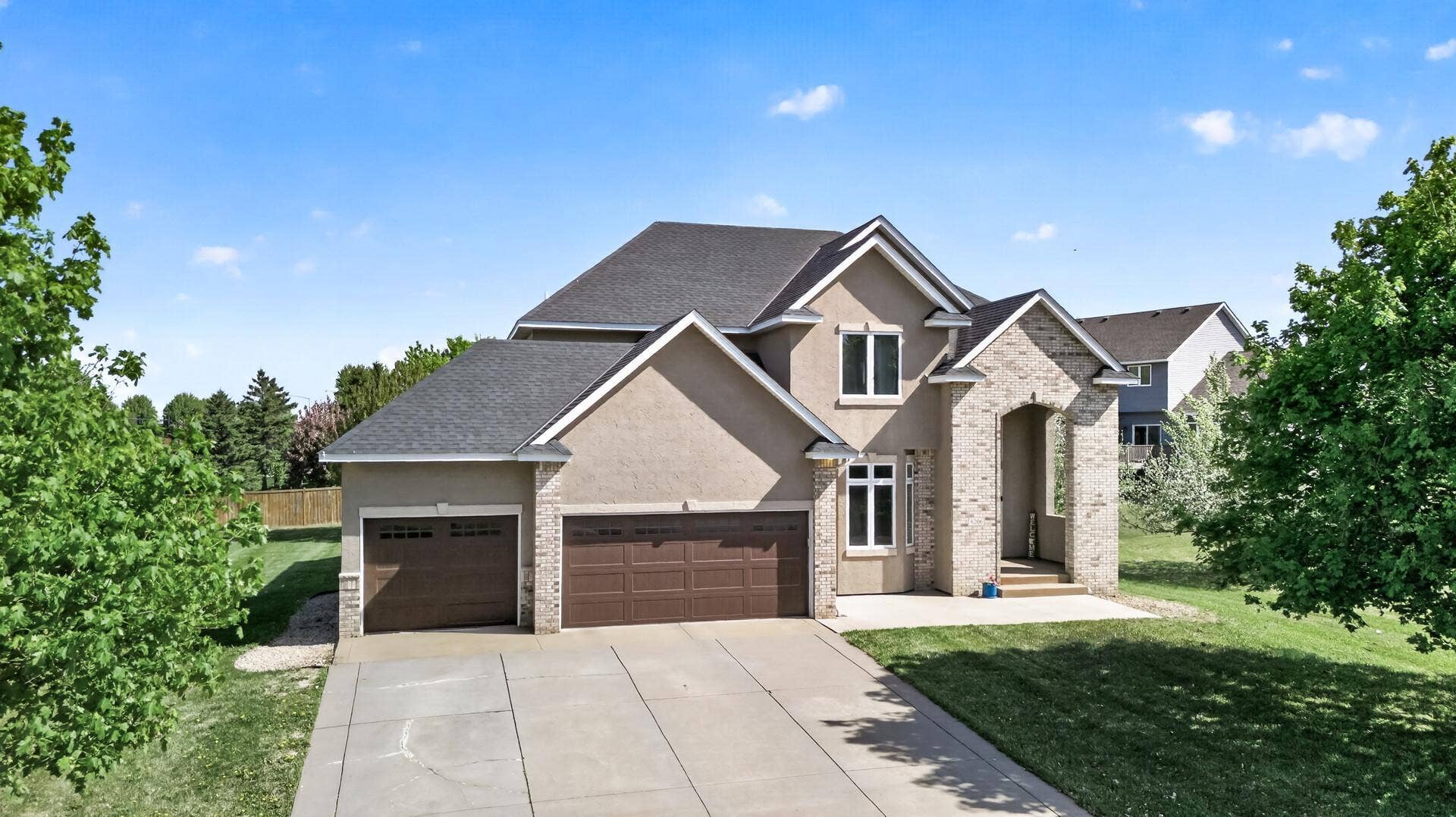 6206 106th Avenue N, Brooklyn Park, MN 55443 6206 106th Avenue N, Brooklyn Park, MN 55443