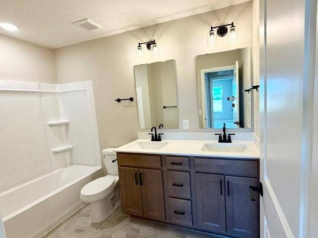 4633 Island Park Drive, Woodbury, MN 55129 Bath 2 - 4633-Island-Park-Drive-Woodbury-MN-55129