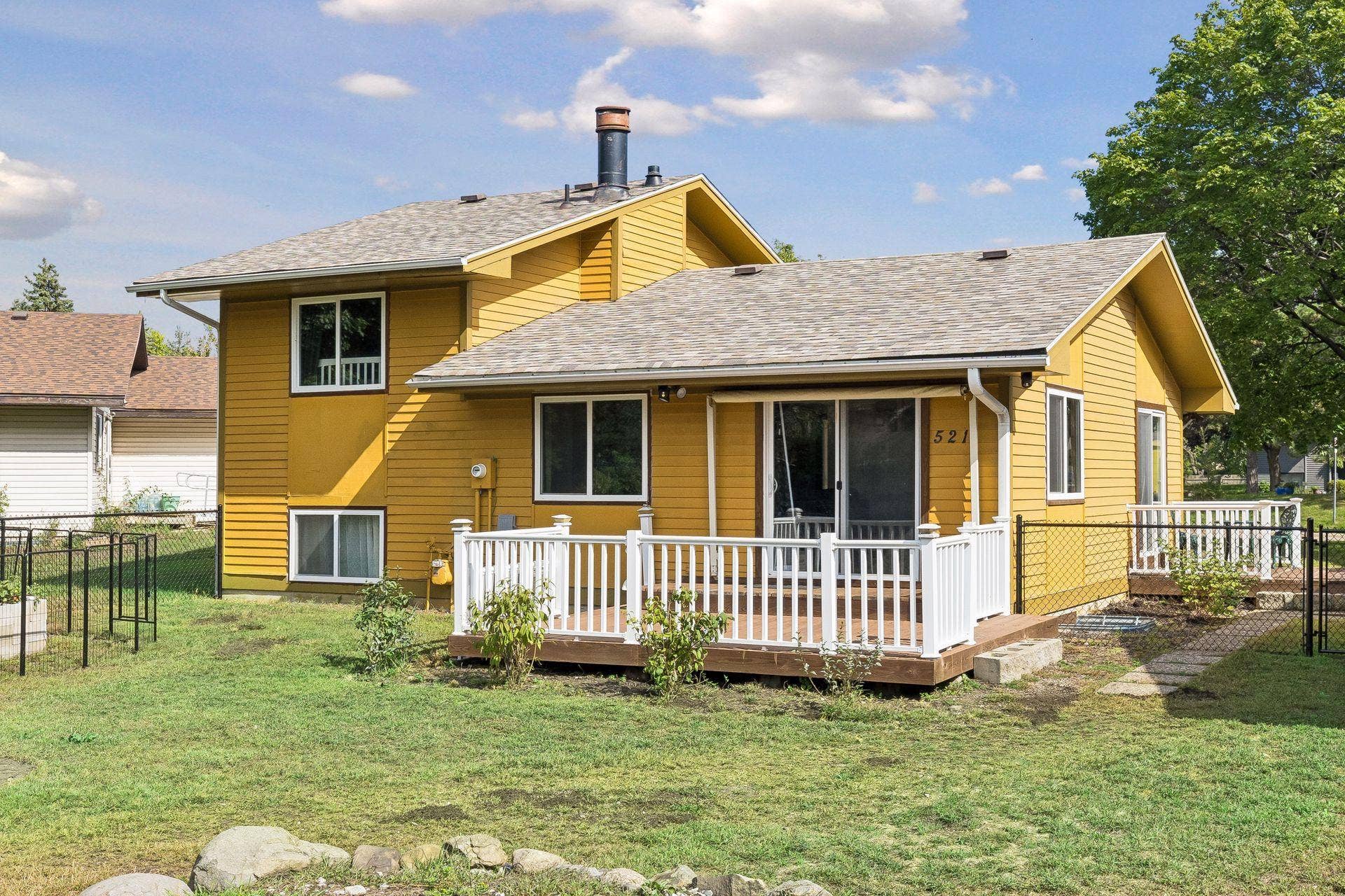 521 Central Avenue W, 101, Saint Paul, MN 55103