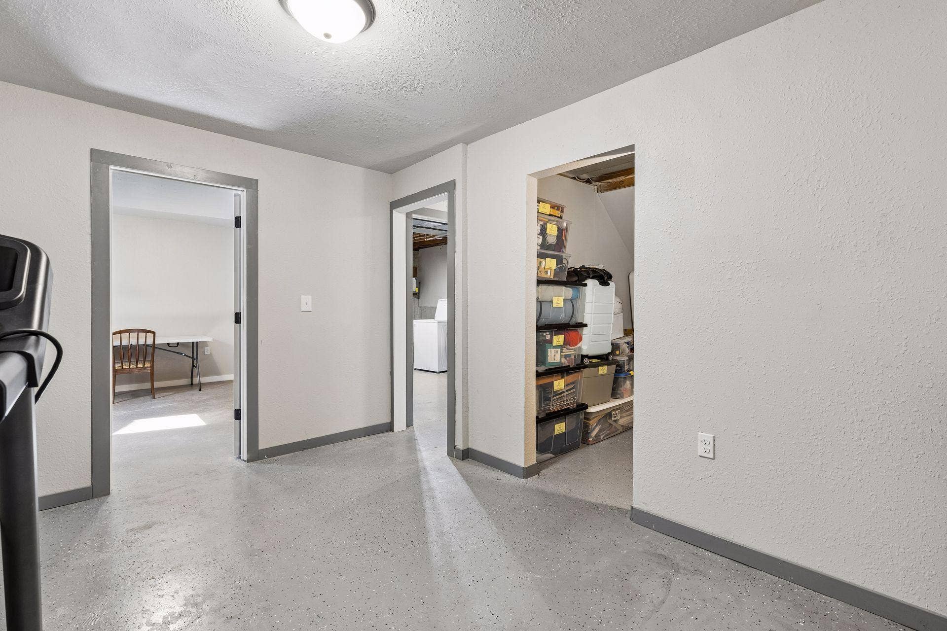 521 Central Avenue W, 101, Saint Paul, MN 55103