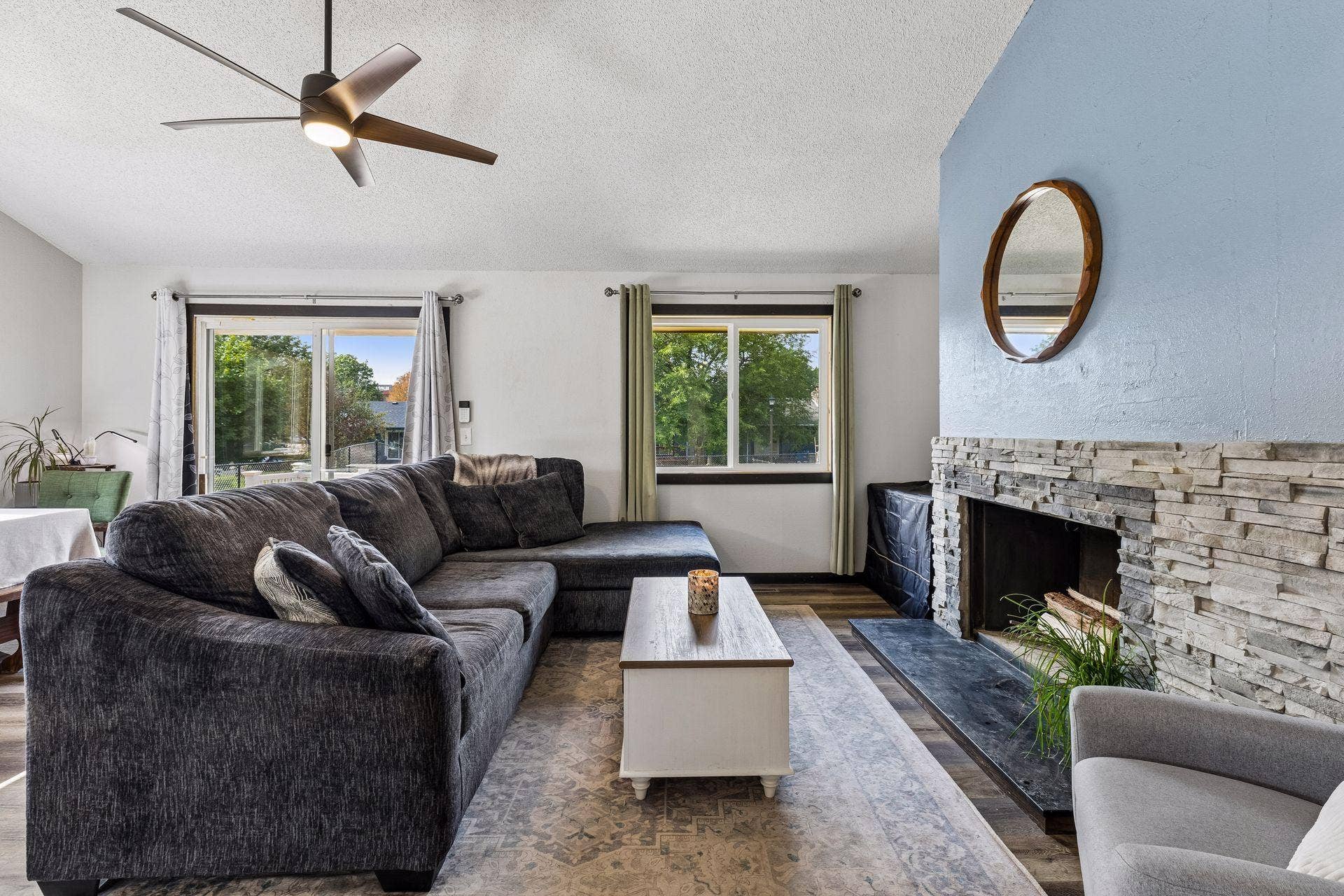 521 Central Avenue W, 101, Saint Paul, MN 55103