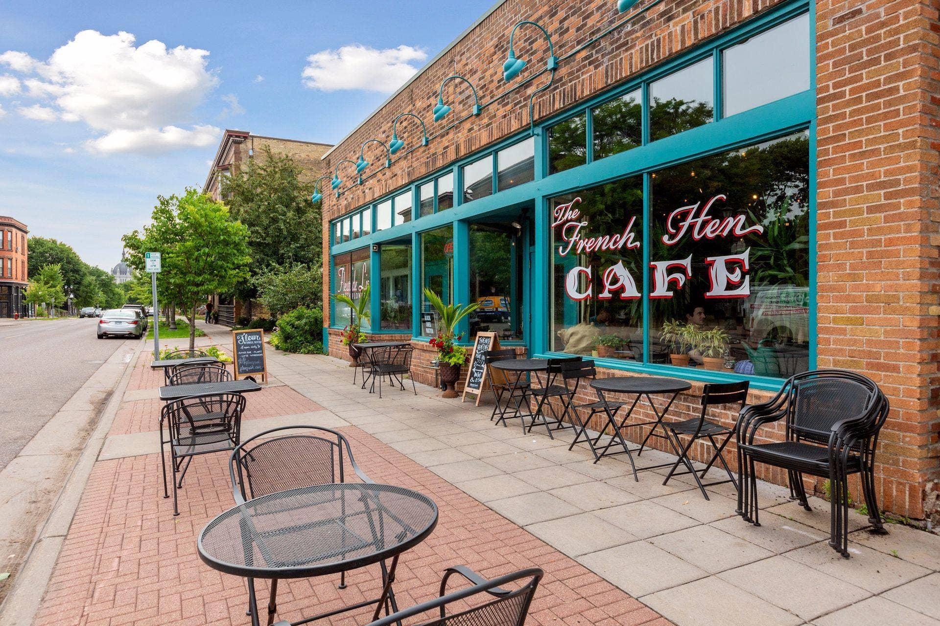 521 Central Avenue W, 101, Saint Paul, MN 55103