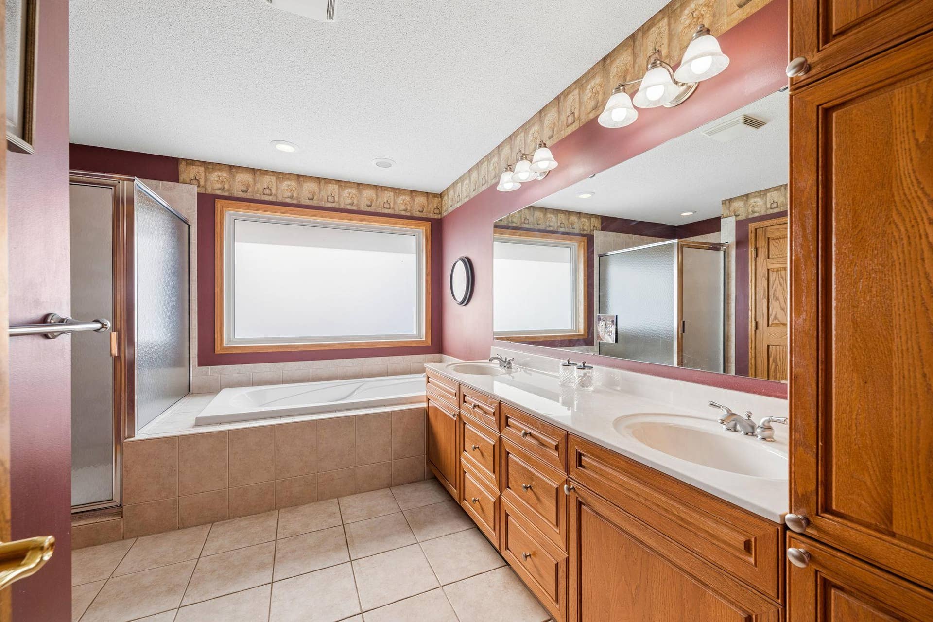 16381 Gunflint Trail, Lakeville, MN 55044 16381 Gunflint Trail, Lakeville, MN 55044