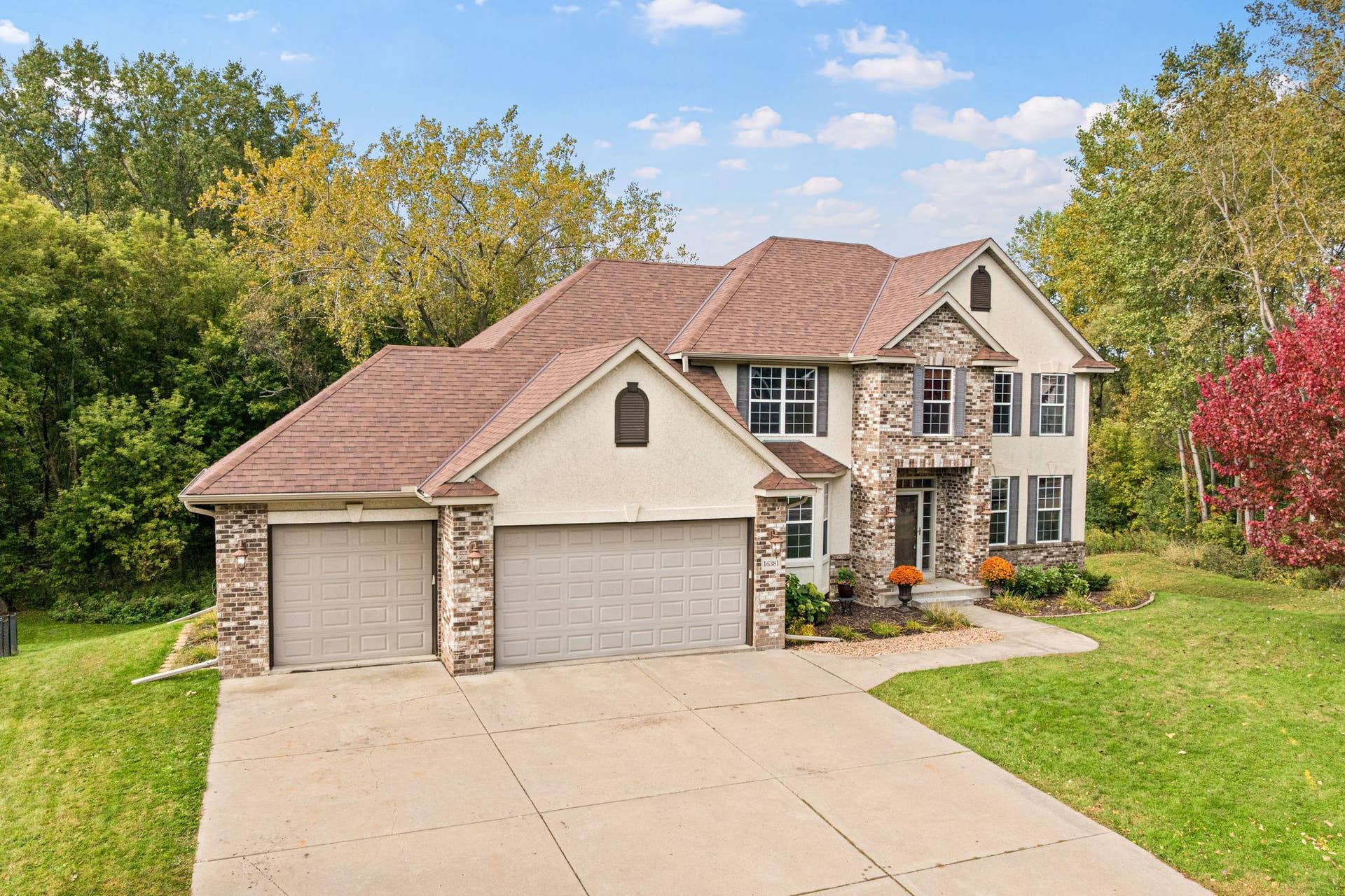 16381 Gunflint Trail, Lakeville, MN 55044 16381 Gunflint Trail, Lakeville, MN 55044