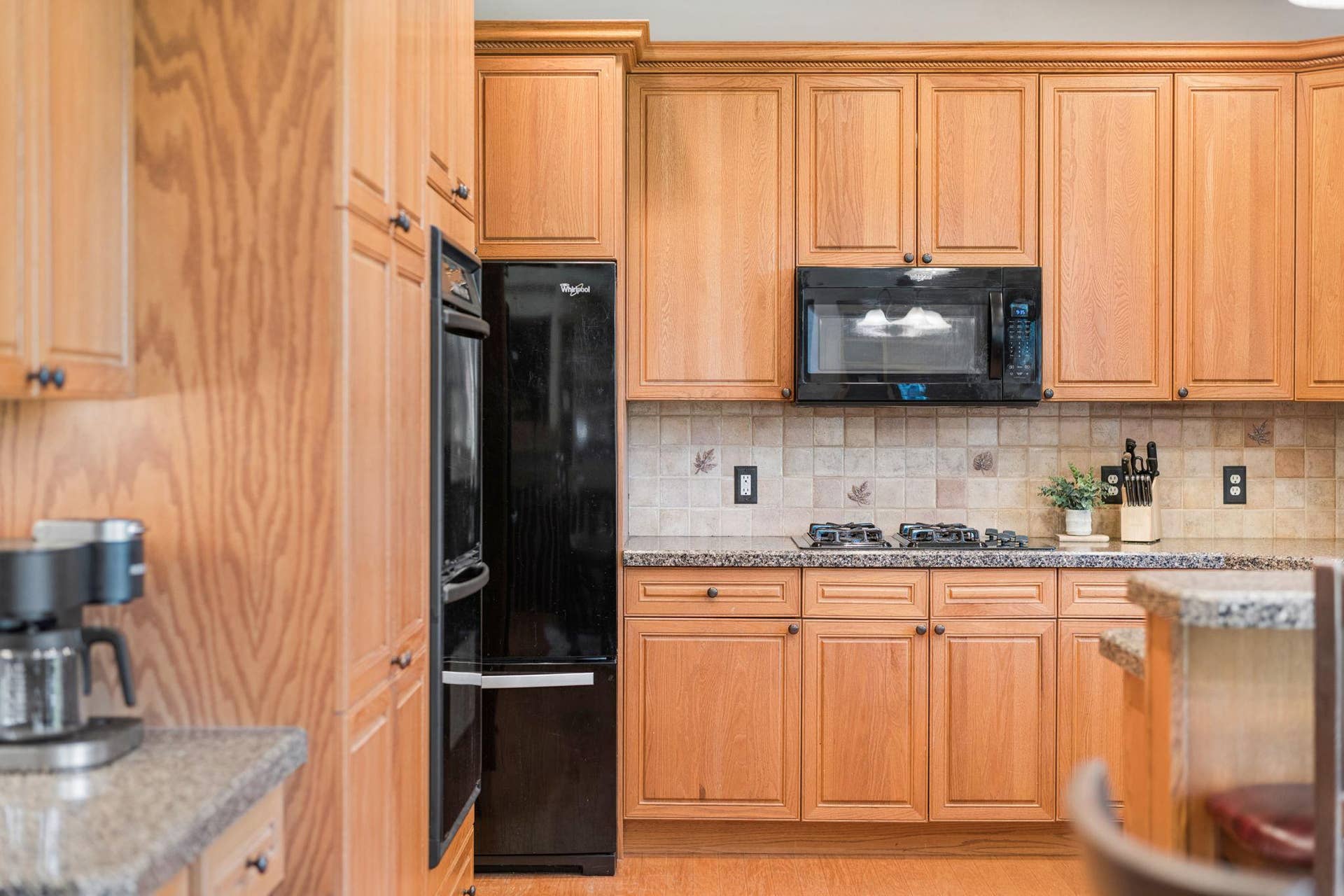 16381 Gunflint Trail, Lakeville, MN 55044 16381 Gunflint Trail, Lakeville, MN 55044