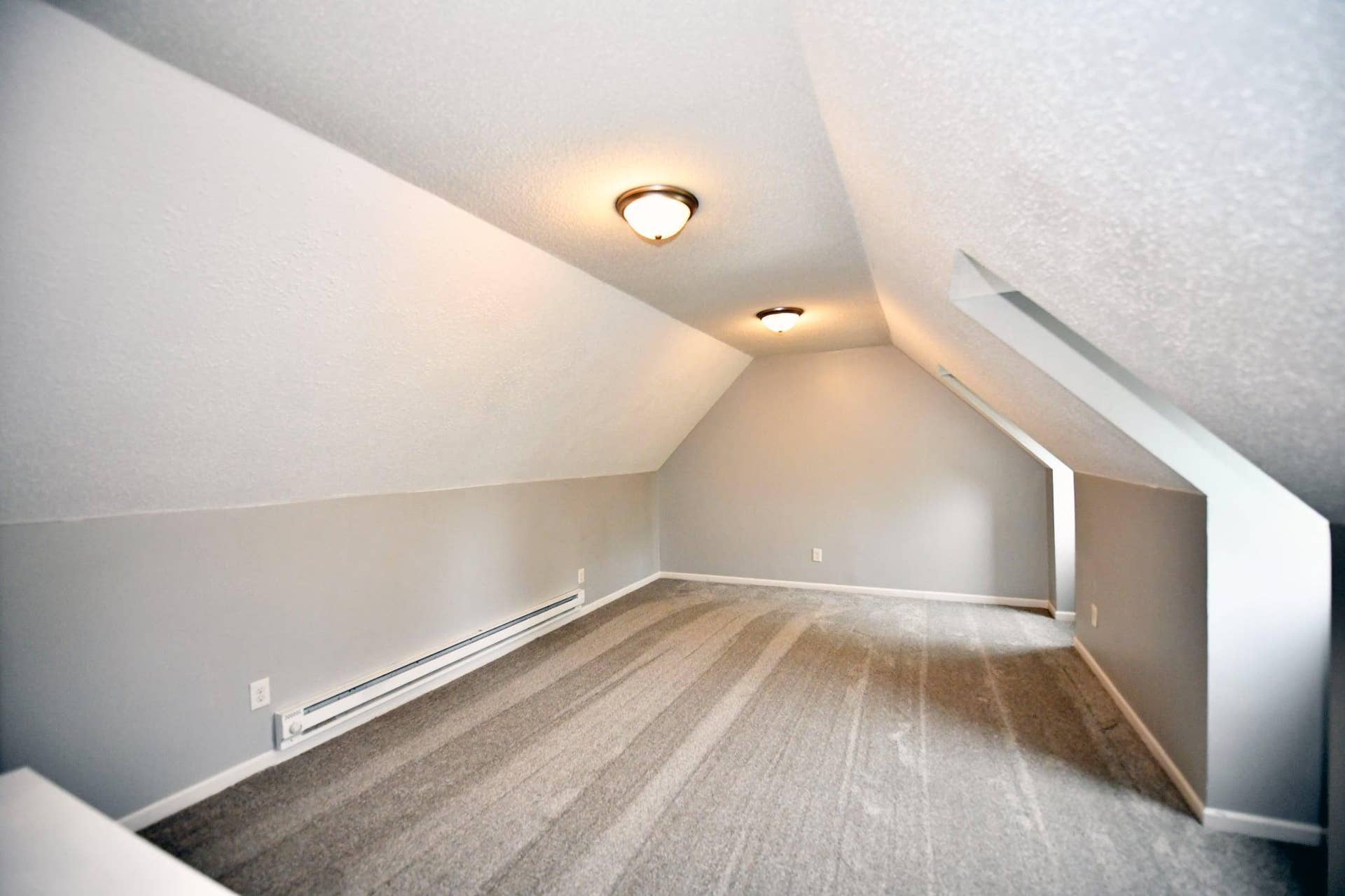 755 Cottage Avenue E, 98, Saint Paul, MN 55106 att.TZOJOee87ftXSQpYTlyaoqzLto5NoWI6LoM5_04H7W8.jpeg