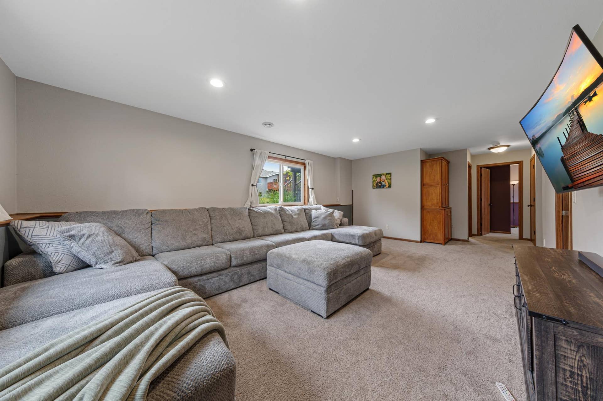 104 Kingsmill Court, Mankato, MN 56001 38 family room_lower.jpg