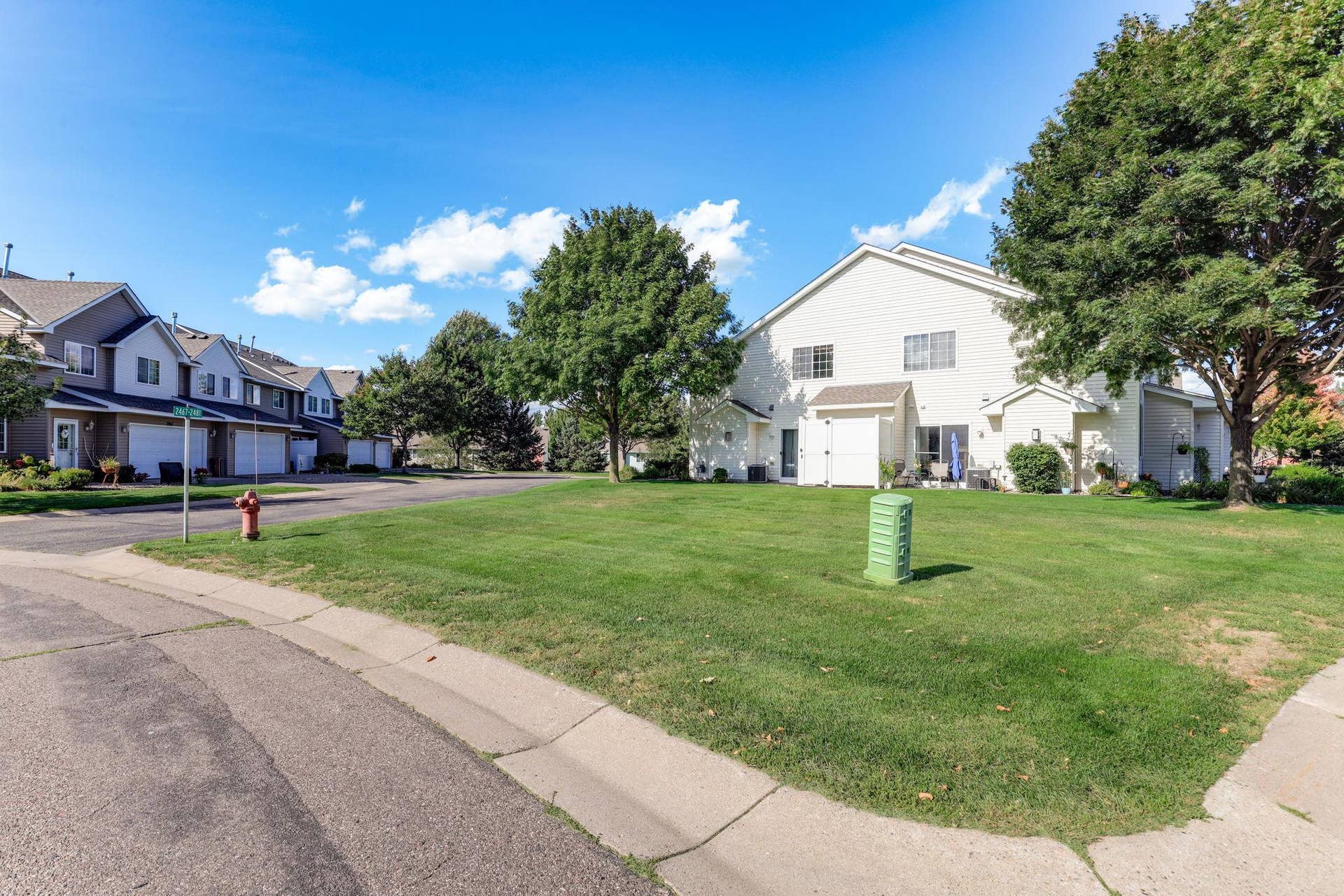 2481 Yellowstone Drive, #104, Hastings, MN 55033 2481 Yellowstone Drive, #104, Hastings, MN 55033