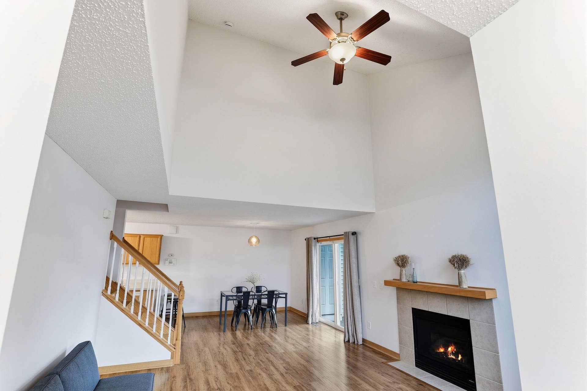 2481 Yellowstone Drive, #104, Hastings, MN 55033 2481 Yellowstone Drive, #104, Hastings, MN 55033