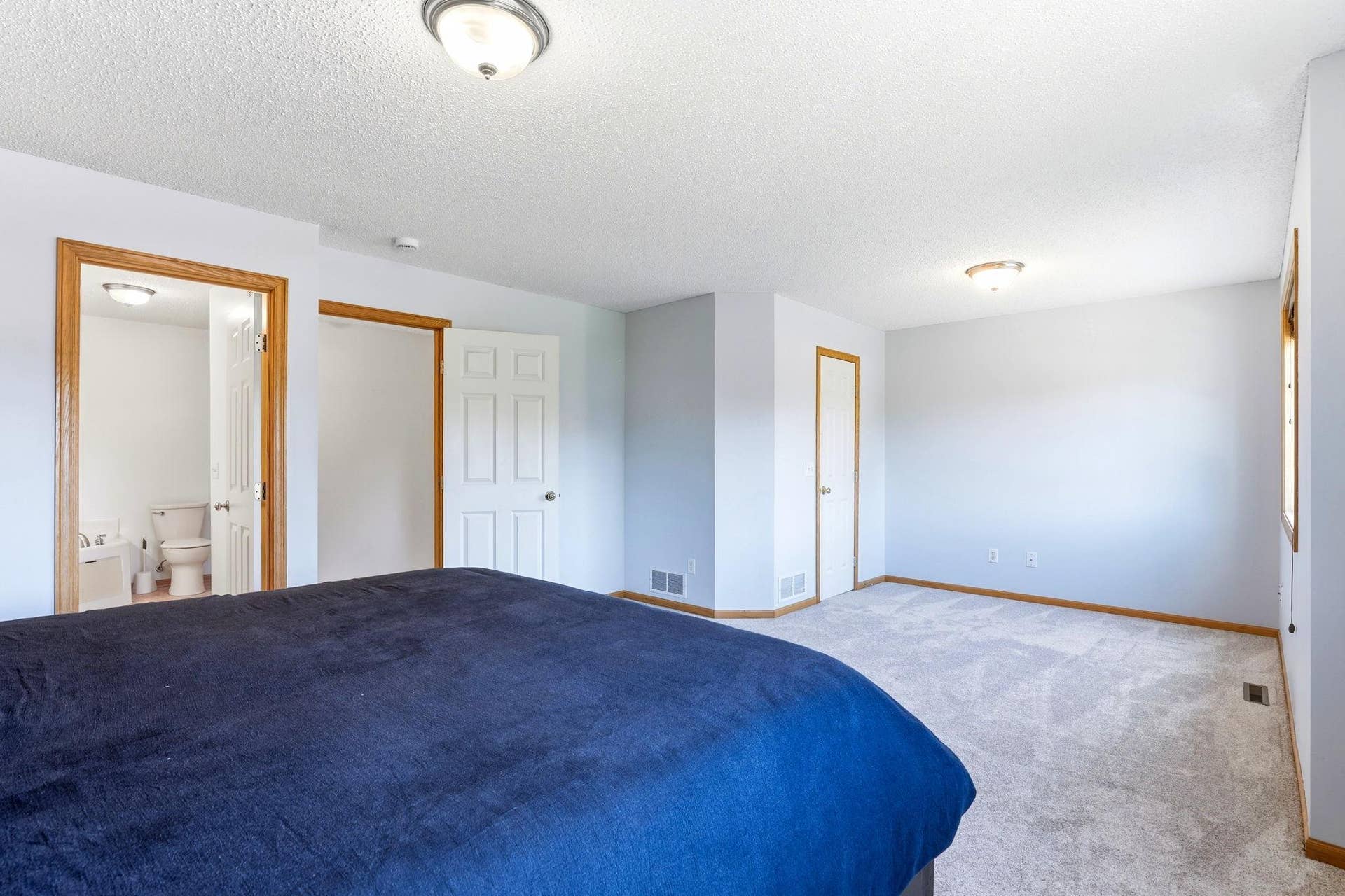 2481 Yellowstone Drive, #104, Hastings, MN 55033 2481 Yellowstone Drive, #104, Hastings, MN 55033