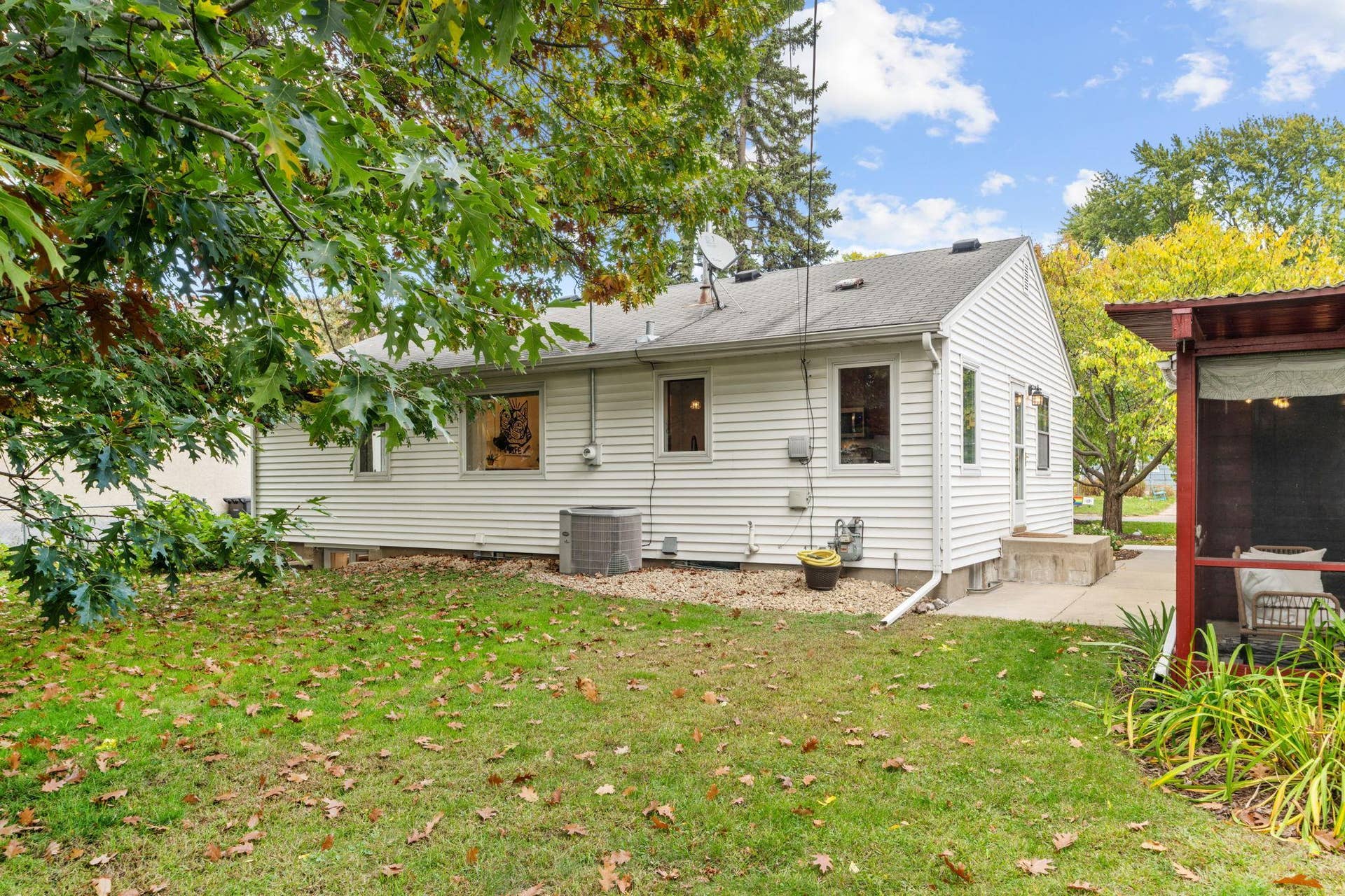 6920 Blaisdell Avenue, Richfield, MN 55423 Welcome Home!