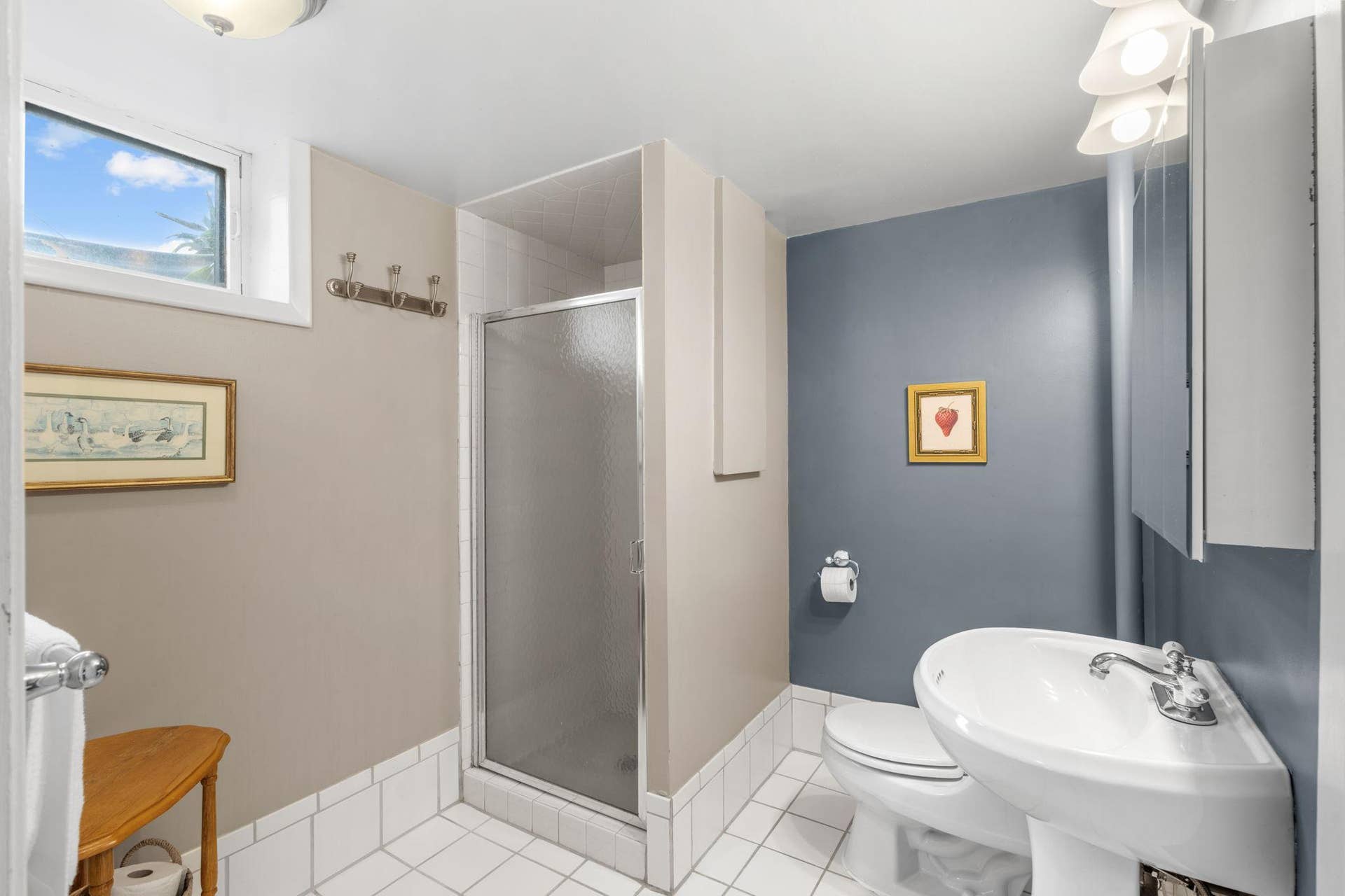 6920 Blaisdell Avenue, Richfield, MN 55423 3/4 Bathroom