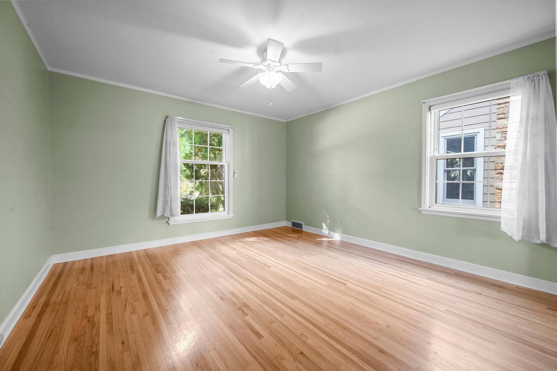680 Mount Curve Boulevard, 94, Saint Paul, MN 55116 680 Mount Curve Boulevard, 94, Saint Paul, MN 55116