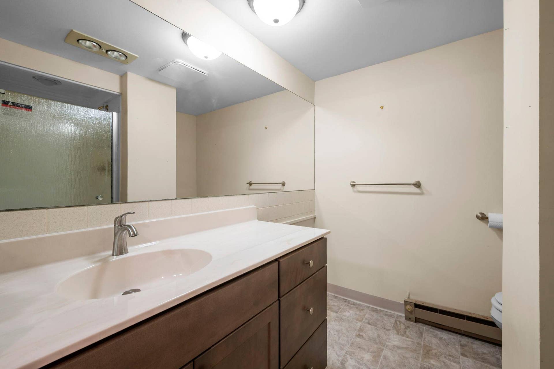 680 Mount Curve Boulevard, 94, Saint Paul, MN 55116 680 Mount Curve Boulevard, 94, Saint Paul, MN 55116