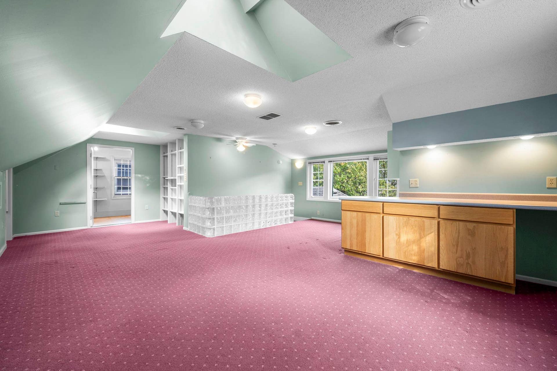 680 Mount Curve Boulevard, 94, Saint Paul, MN 55116 680 Mount Curve Boulevard, 94, Saint Paul, MN 55116