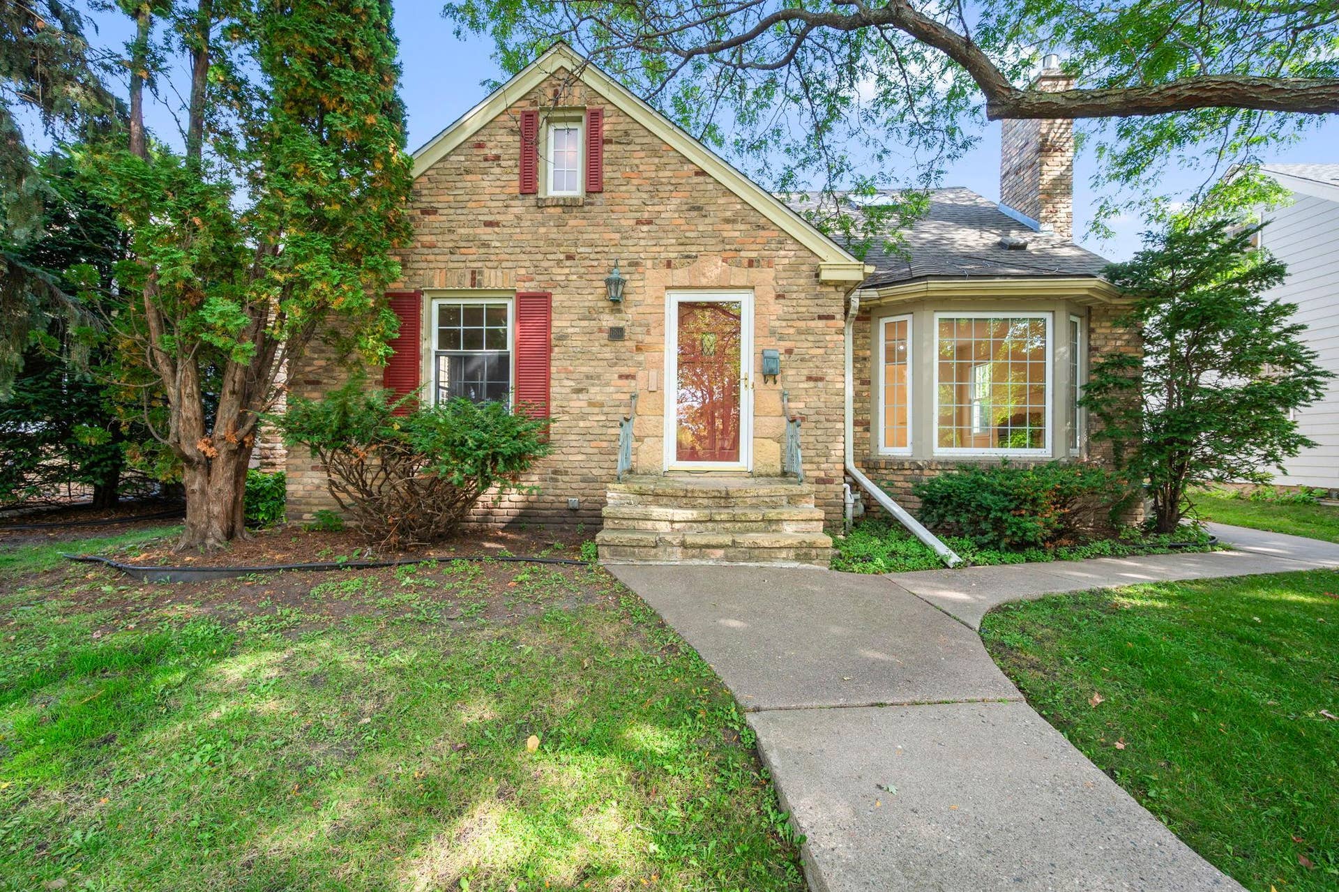 680 Mount Curve Boulevard, 94, Saint Paul, MN 55116 680 Mount Curve Boulevard, 94, Saint Paul, MN 55116