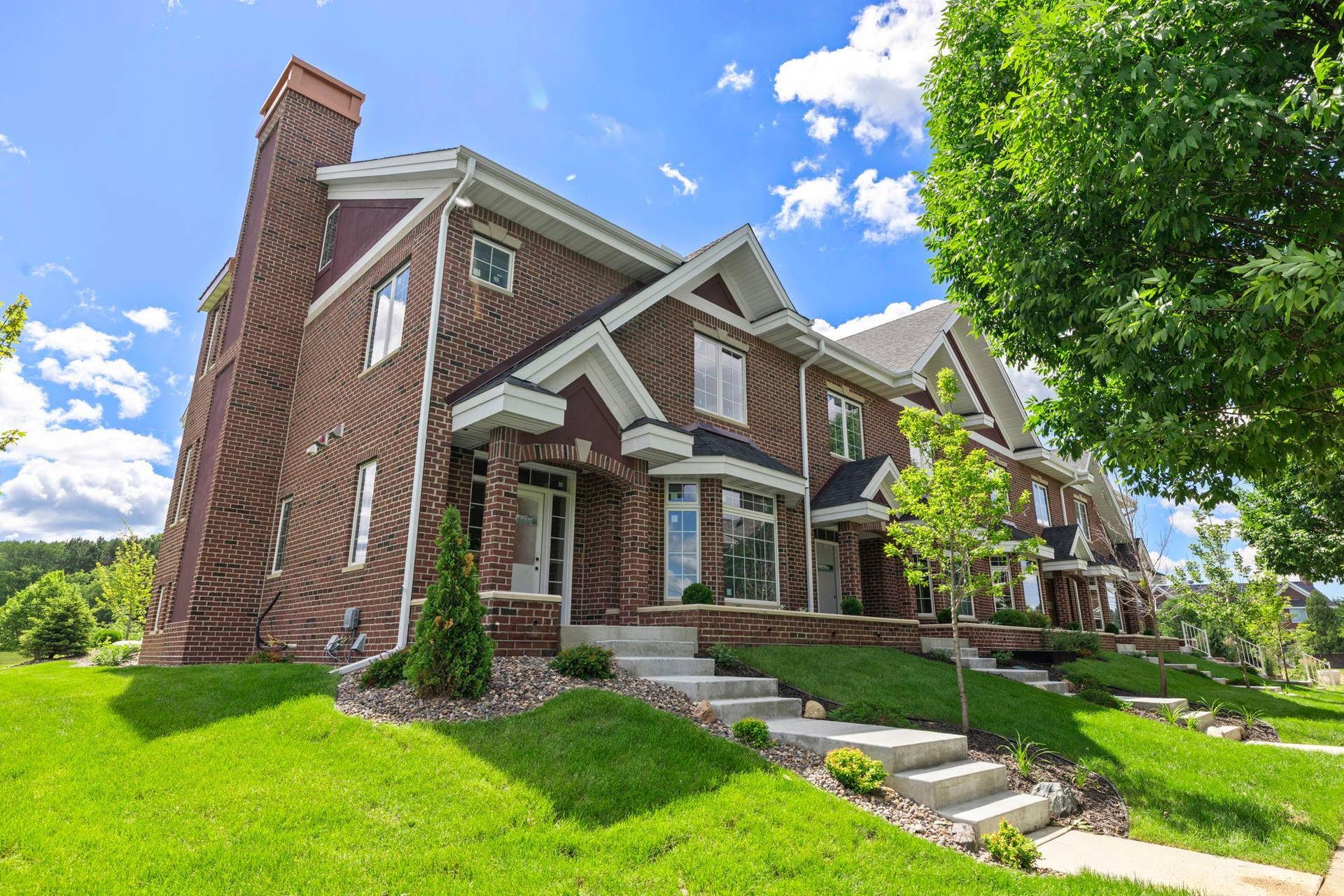 10814 Falling Water Lane, #A, Woodbury, MN 55129 10814 Falling Water Lane, #A, Woodbury, MN 55129