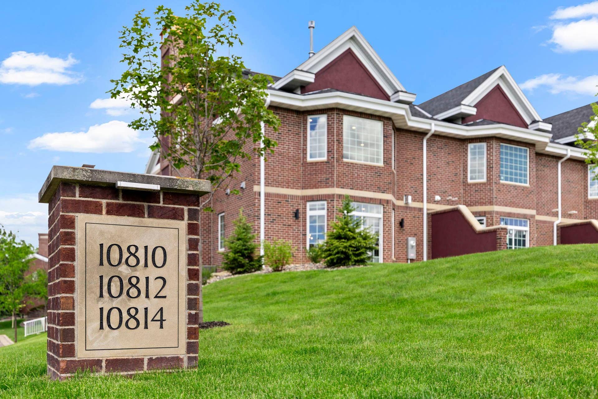 10814 Falling Water Lane, #A, Woodbury, MN 55129 10814 Falling Water Lane, #A, Woodbury, MN 55129
