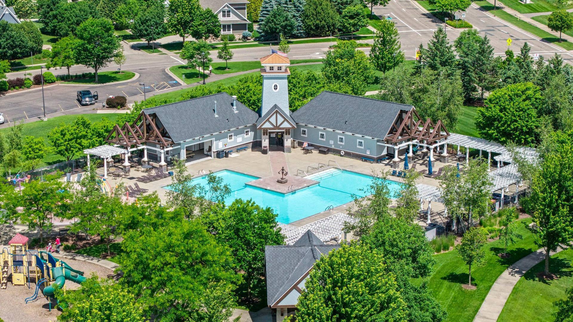 10814 Falling Water Lane, #A, Woodbury, MN 55129 10814 Falling Water Lane, #A, Woodbury, MN 55129
