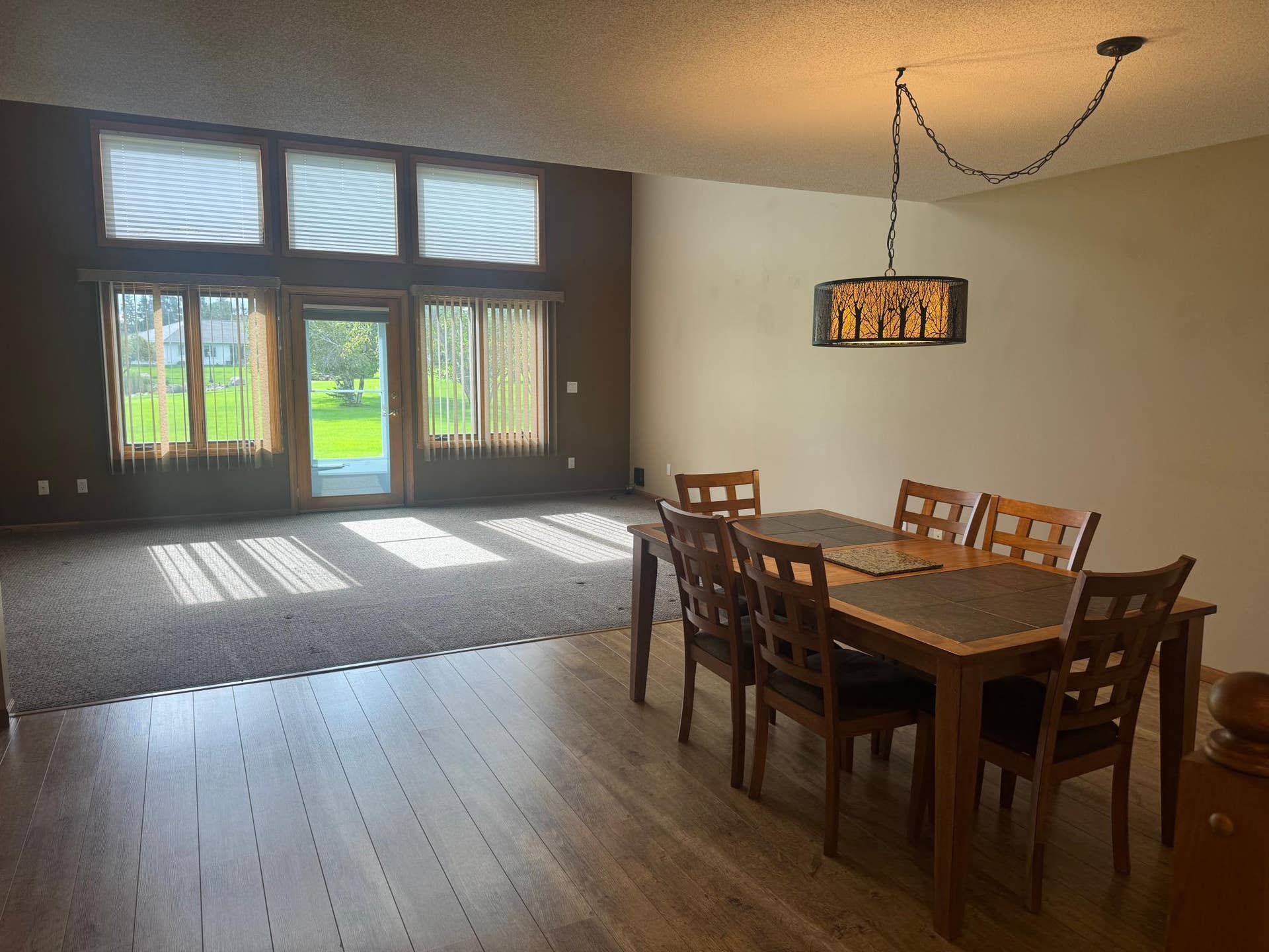 3113 Maple Leaf Court NW, Bemidji, MN 56601 Formal Dining Living room