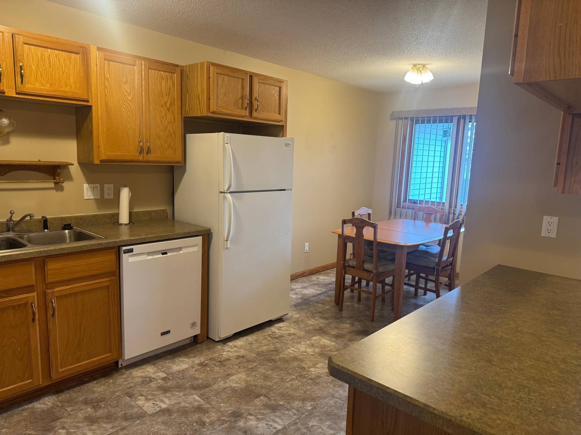 3113 Maple Leaf Court NW, Bemidji, MN 56601 Kitchen
