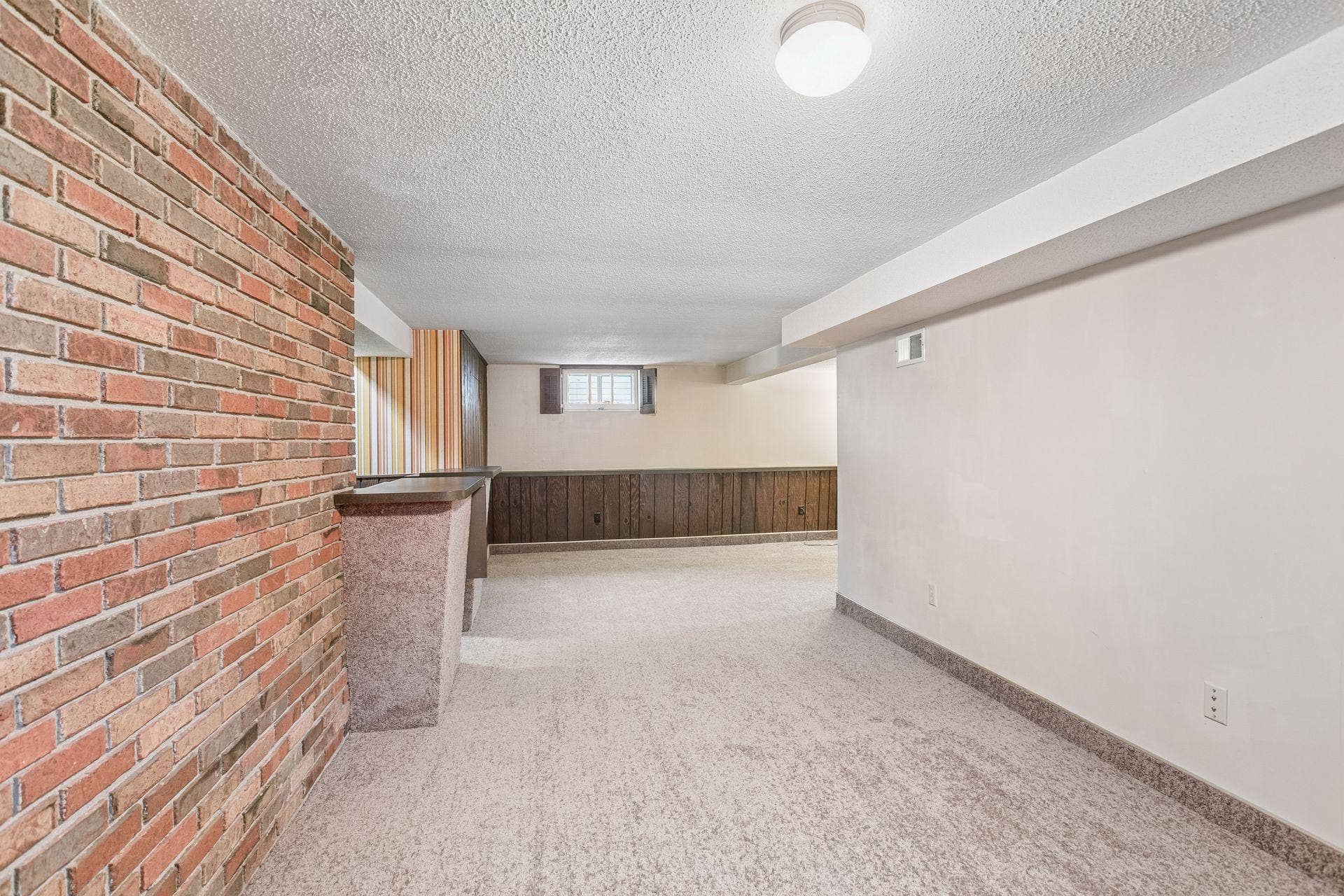 4412 Newton Avenue N, 81, Minneapolis, MN 55412 Another north view of family room