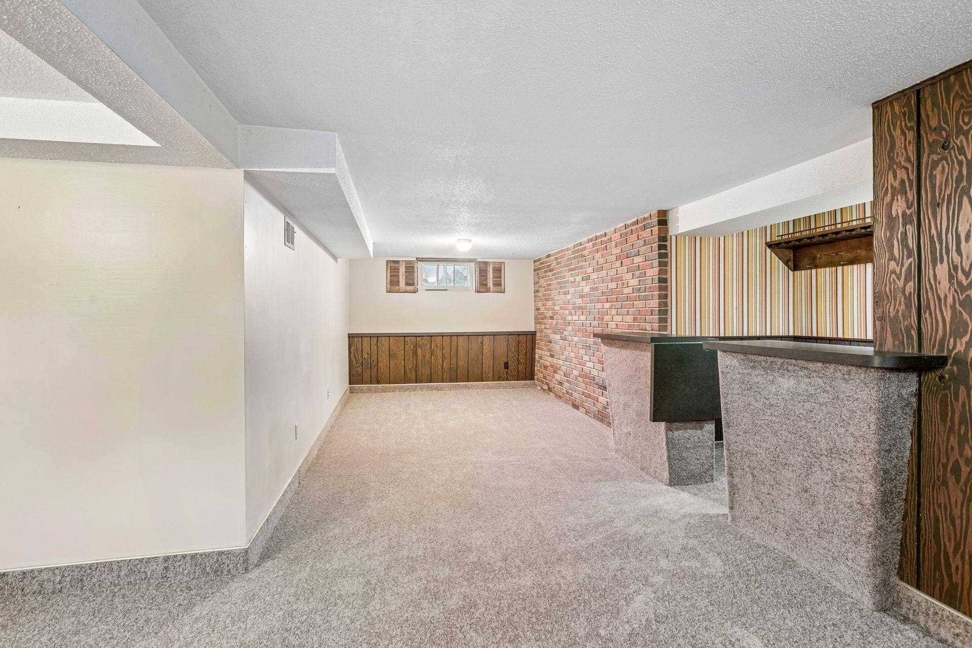 4412 Newton Avenue N, 81, Minneapolis, MN 55412 Lower level family room with new carpet