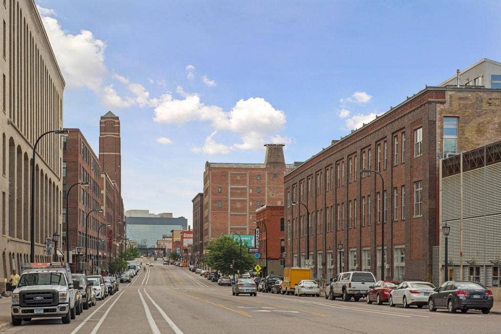 404 Washington Avenue N, #202, 59, Minneapolis, MN 55401