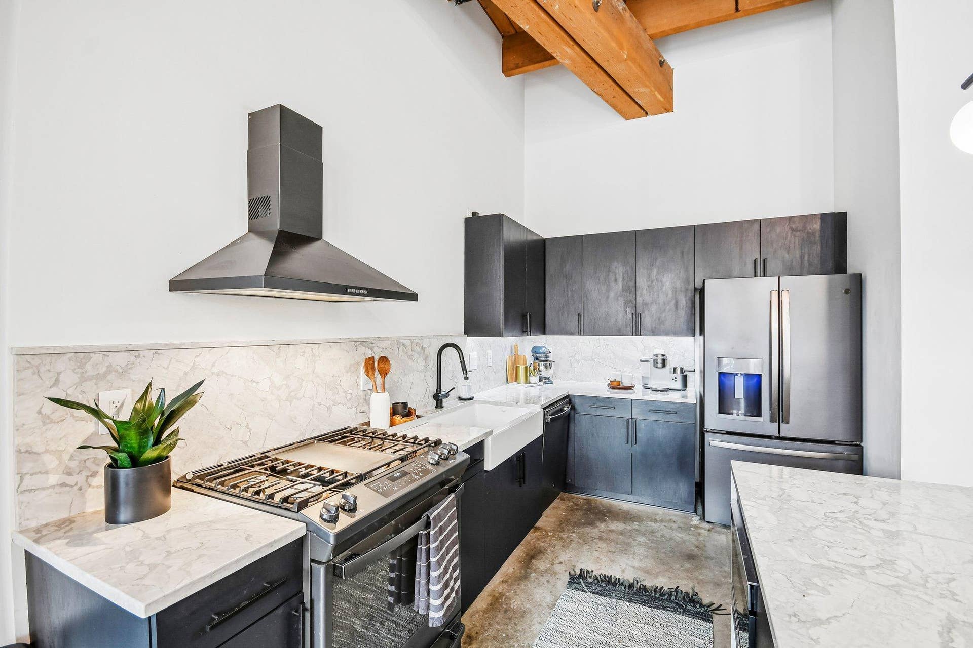 404 Washington Avenue N, #202, 59, Minneapolis, MN 55401
