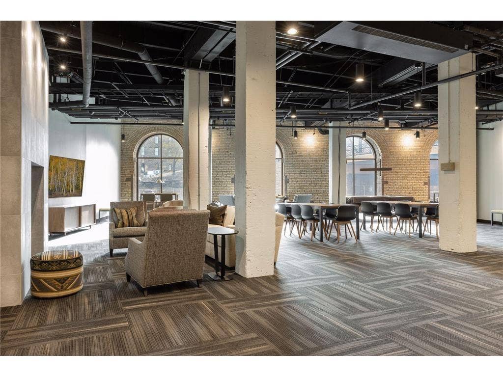 404 Washington Avenue N, #202, 59, Minneapolis, MN 55401
