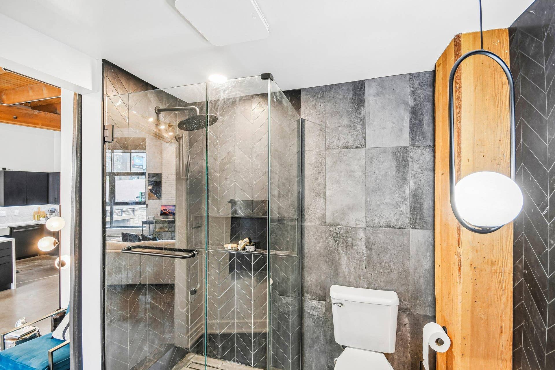 404 Washington Avenue N, #202, 59, Minneapolis, MN 55401