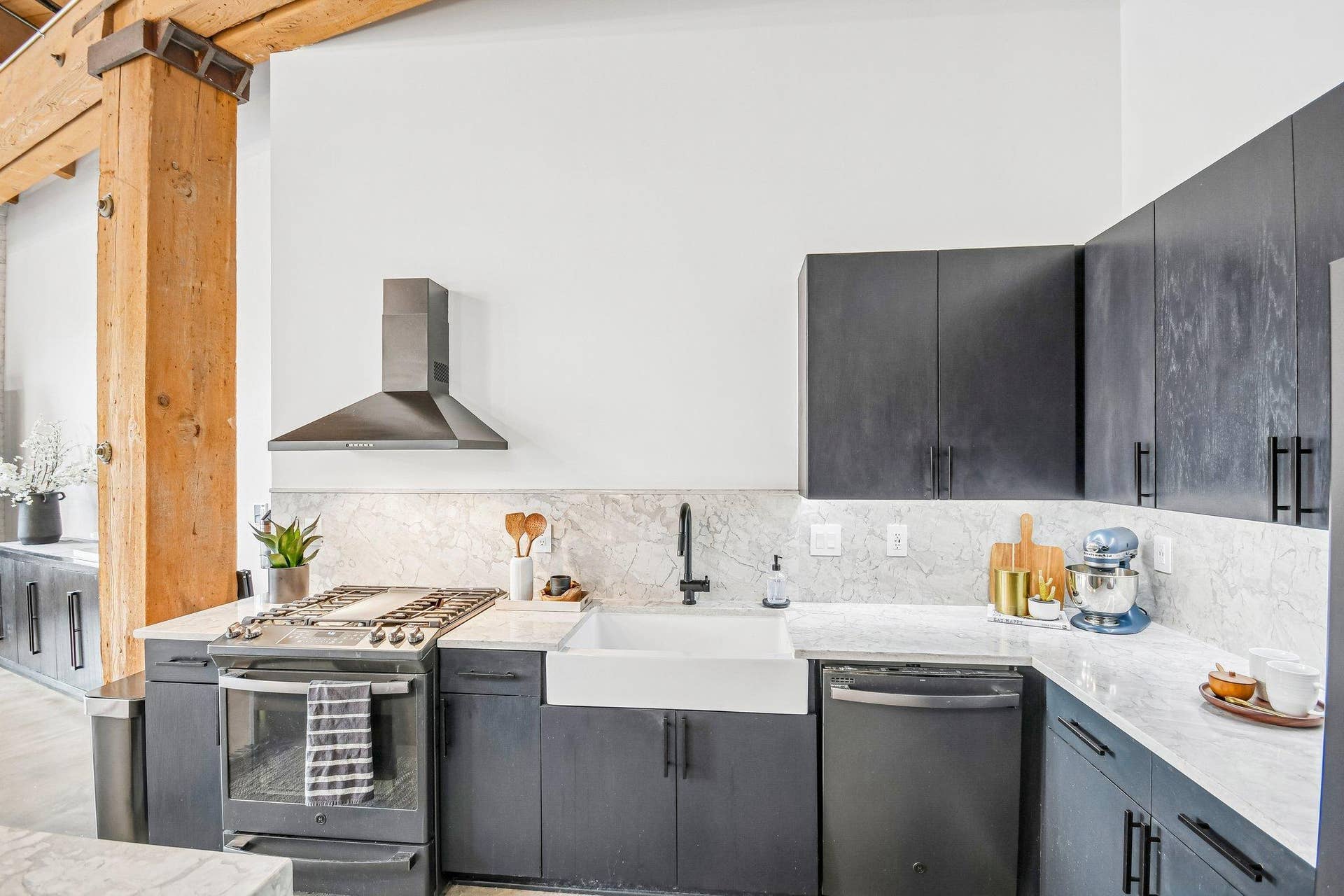 404 Washington Avenue N, #202, 59, Minneapolis, MN 55401