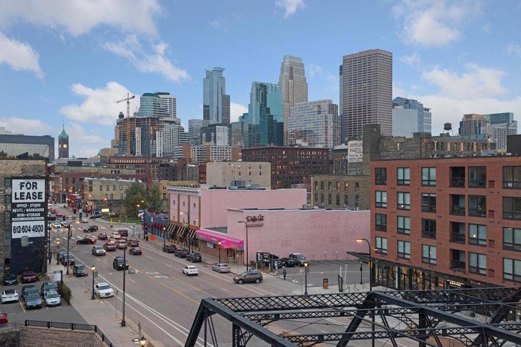 404 Washington Avenue N, #202, 59, Minneapolis, MN 55401