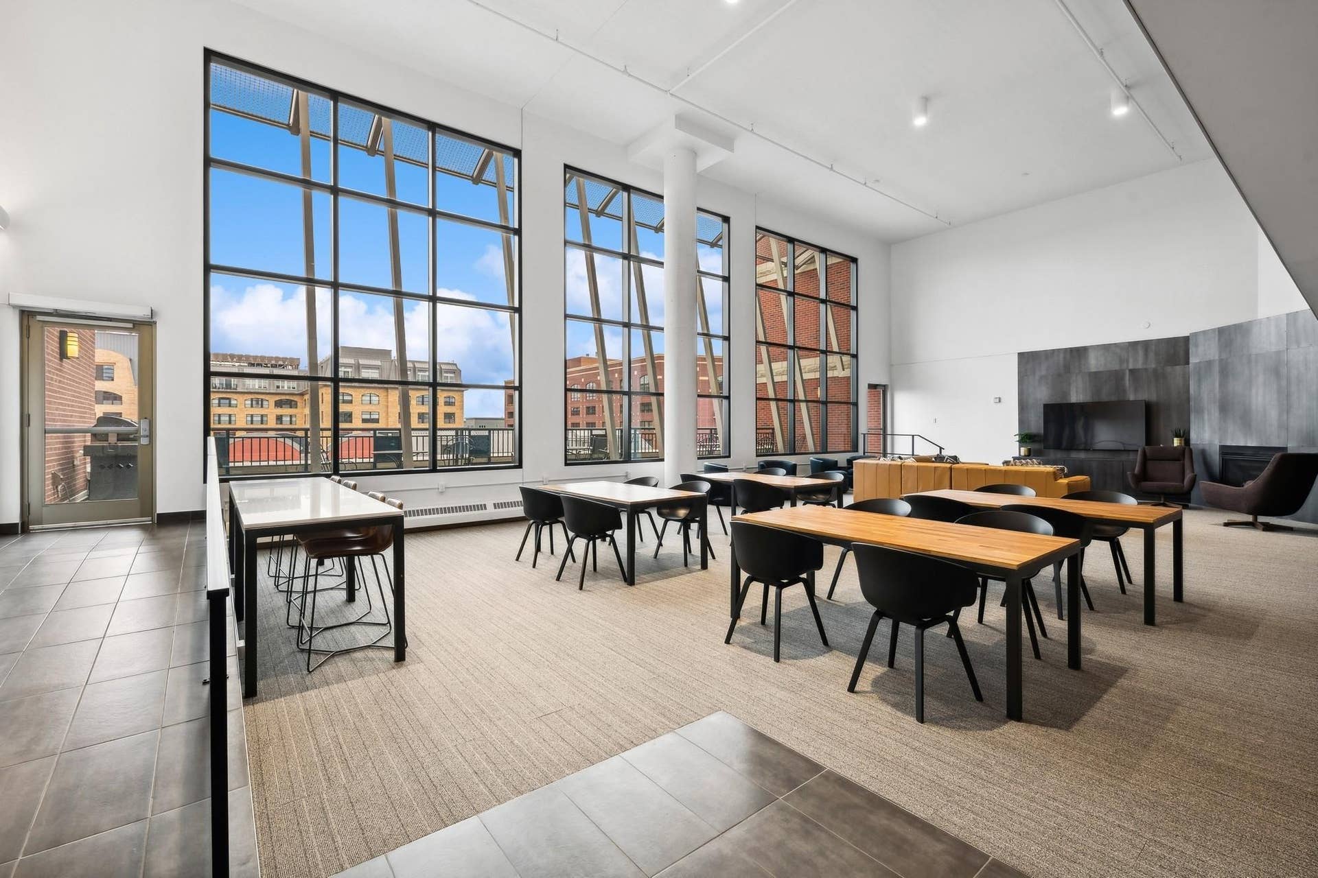 404 Washington Avenue N, #202, 59, Minneapolis, MN 55401