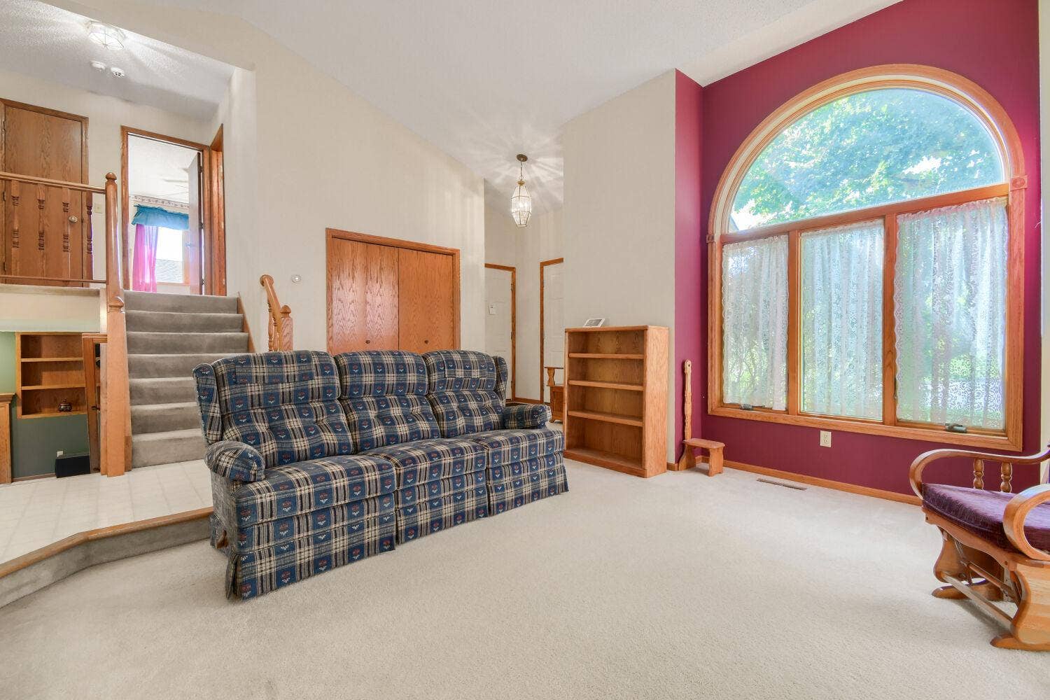 4670 Manor Drive, Eagan, MN 55123 4670 Manor Drive - Web Quality - 015 - 15 Family Room.jpg