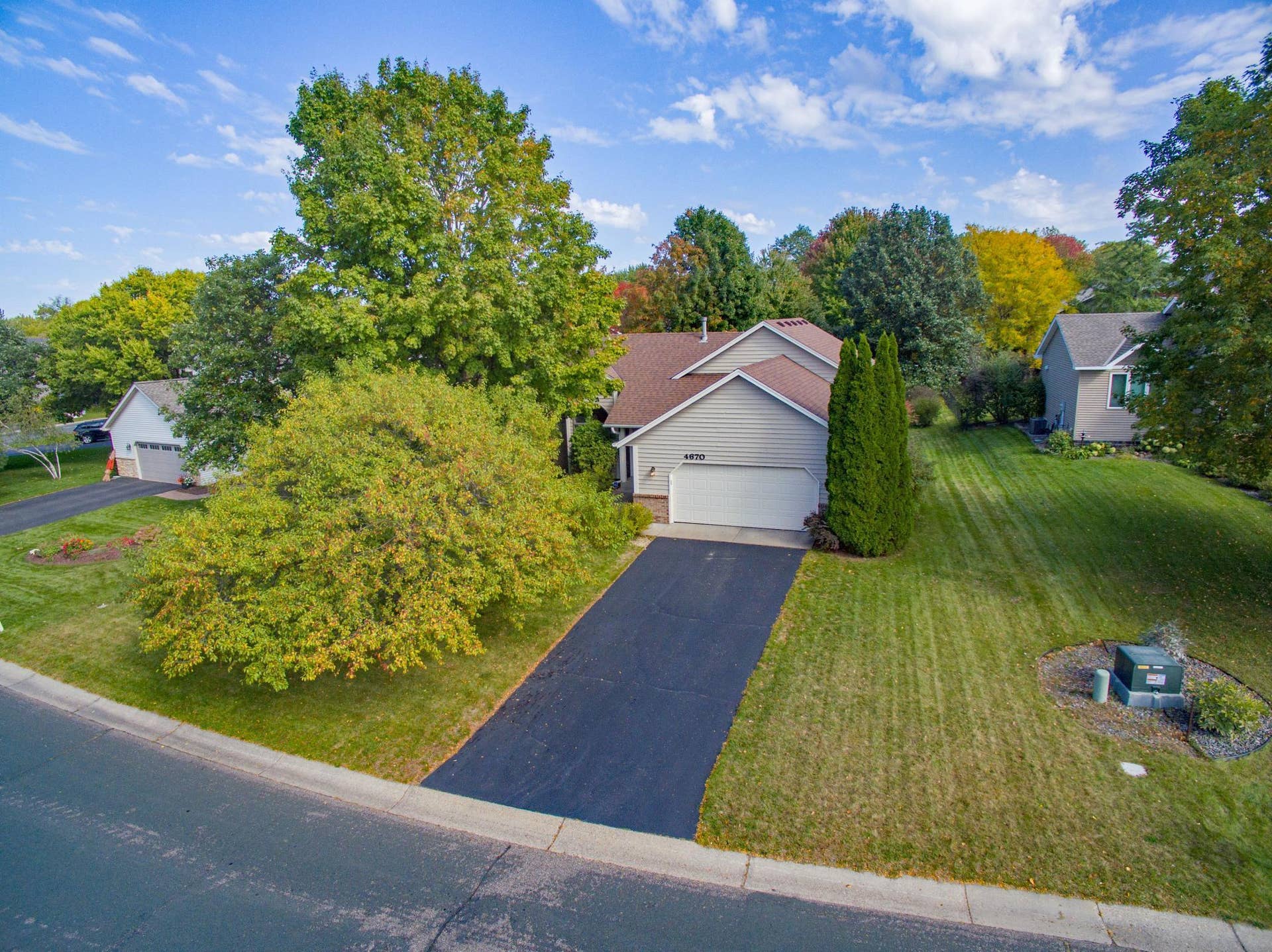 4670 Manor Drive, Eagan, MN 55123 DJI_0163.jpg