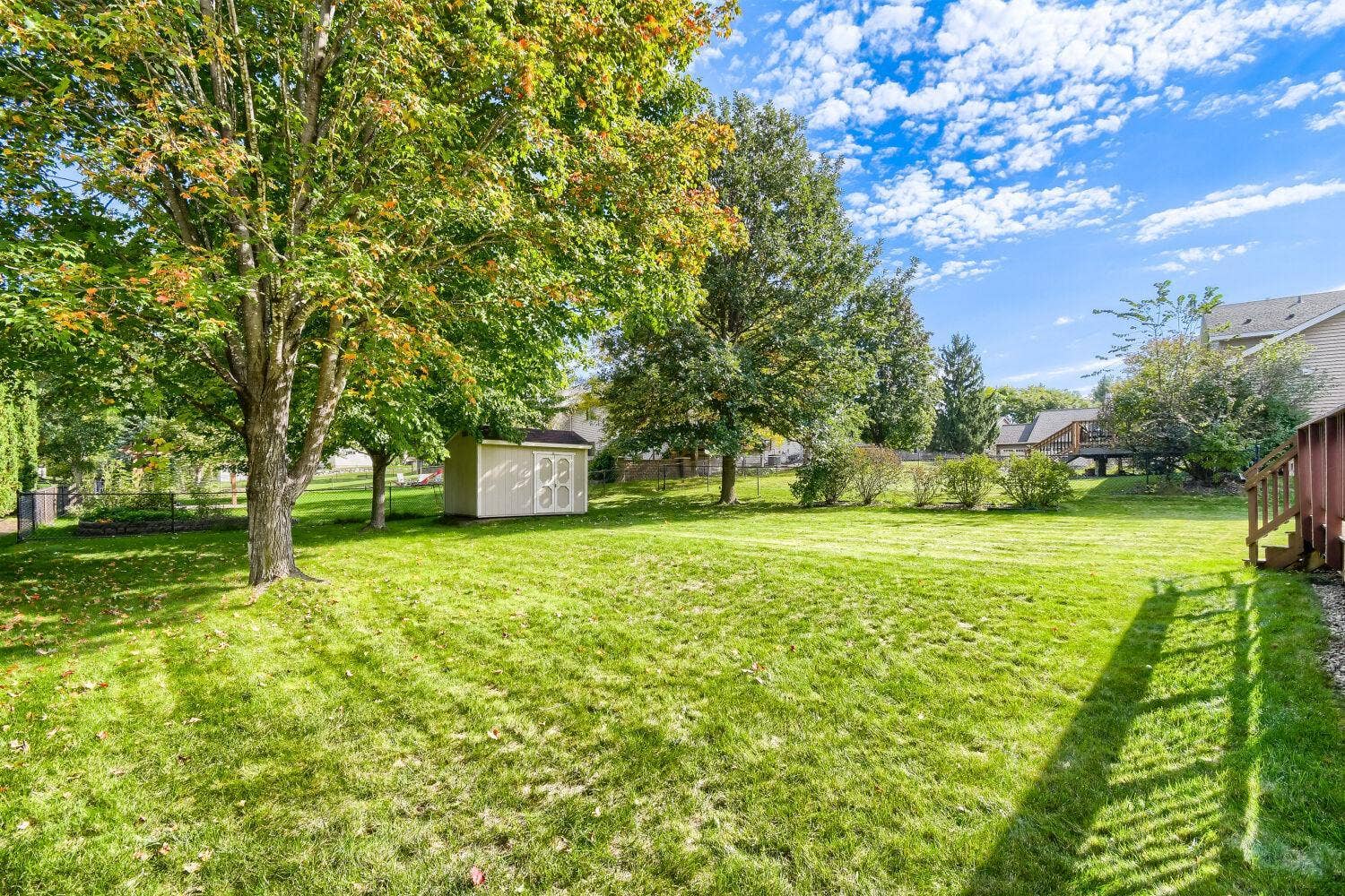 4670 Manor Drive, Eagan, MN 55123 4670 Manor Drive - Web Quality - 028 - 28 Views.jpg