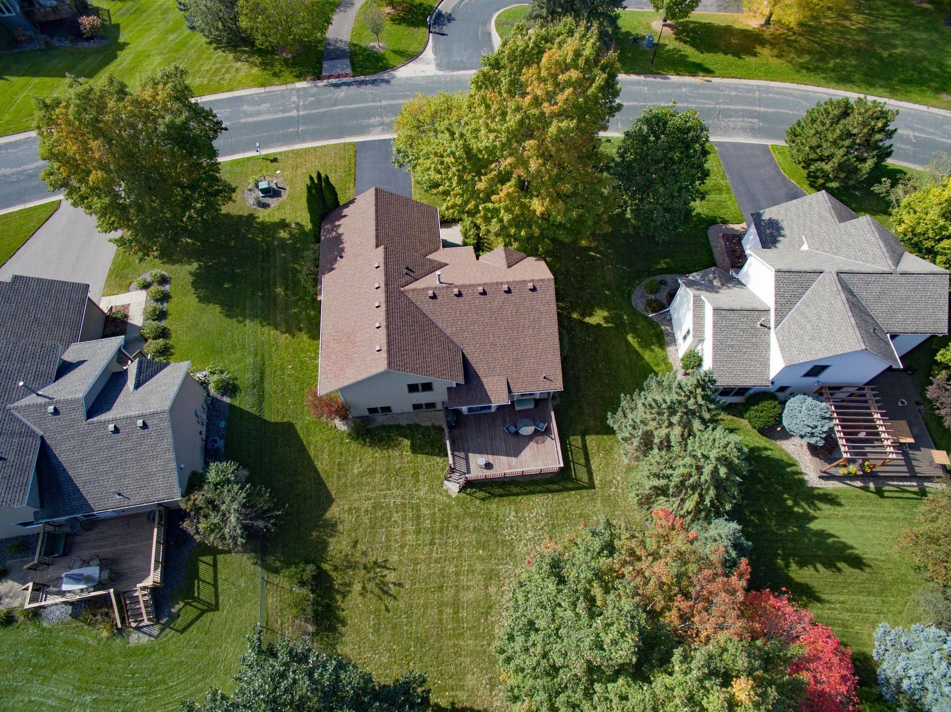 4670 Manor Drive, Eagan, MN 55123 DJI_0177.jpg