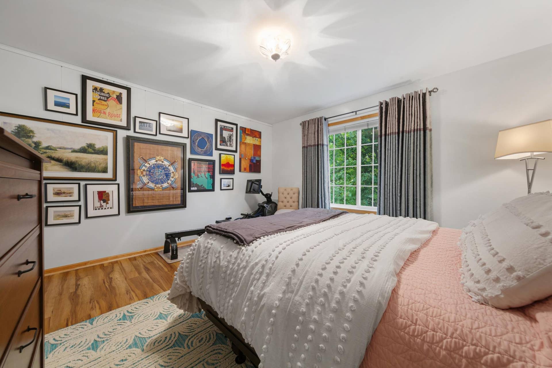 738 Maple Hills Drive, #J, Maplewood, MN 55117 30_28 main bedroom.jpg