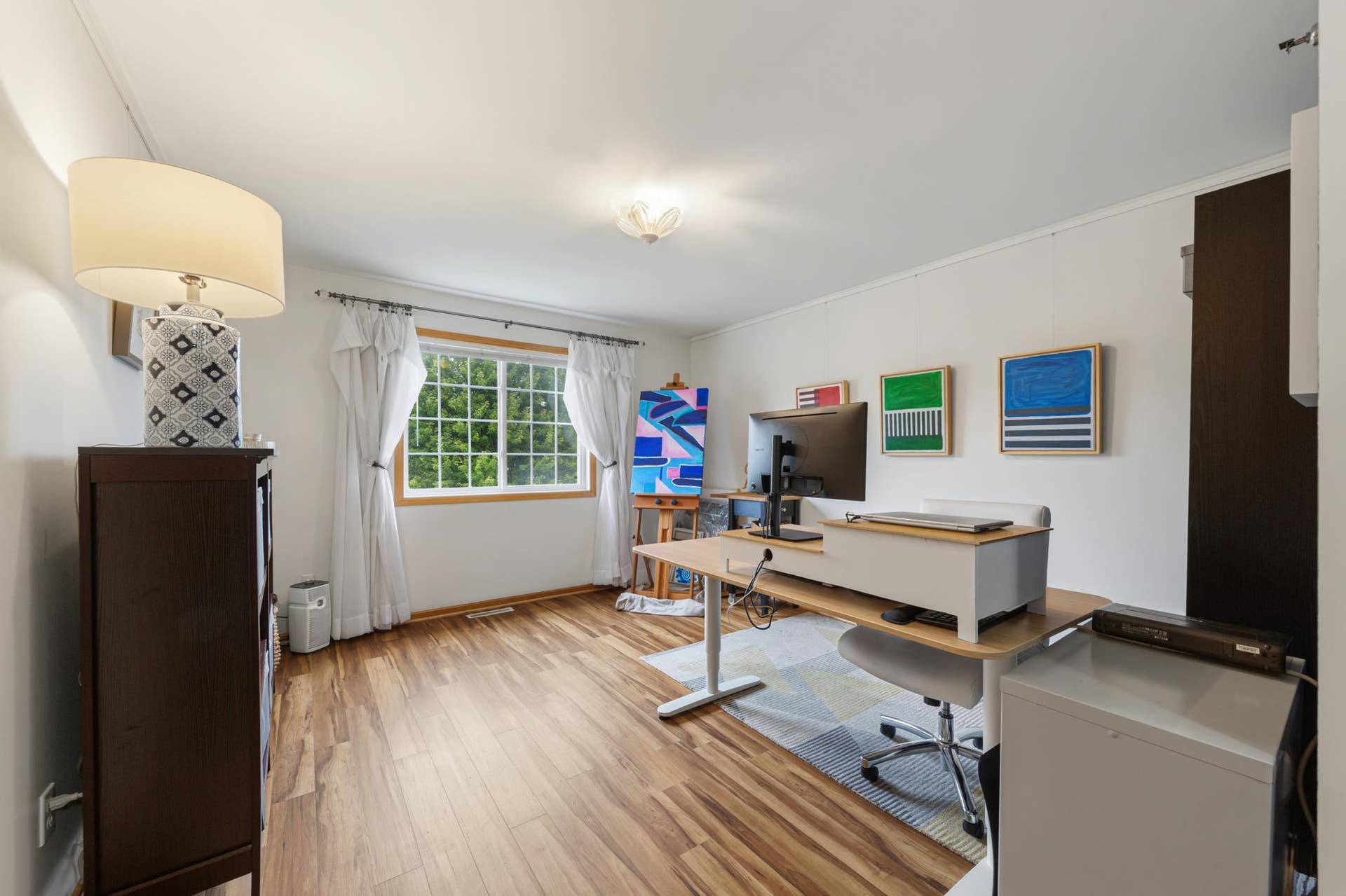 738 Maple Hills Drive, #J, Maplewood, MN 55117 27_25 flex room.jpg