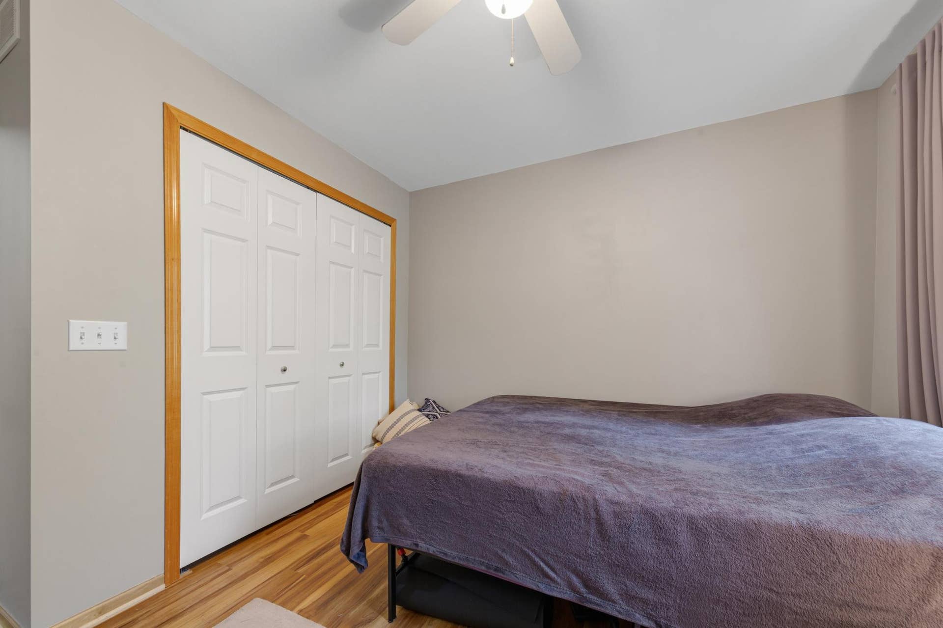 738 Maple Hills Drive, #J, Maplewood, MN 55117 25_23 bedroom 1.jpg