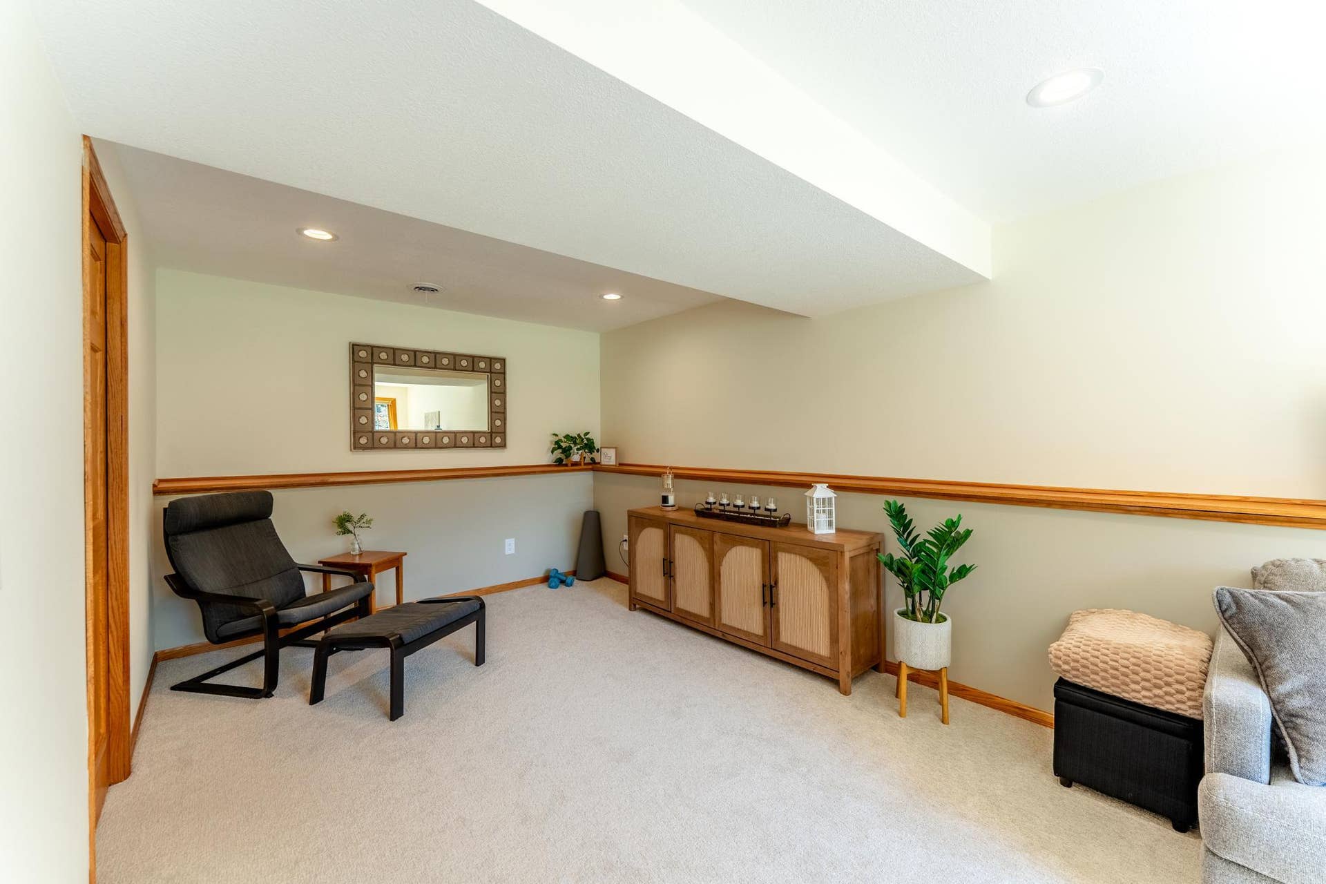 14250 55th Street N, Stillwater, MN 55082 This flex space works for a home theater or work out area.