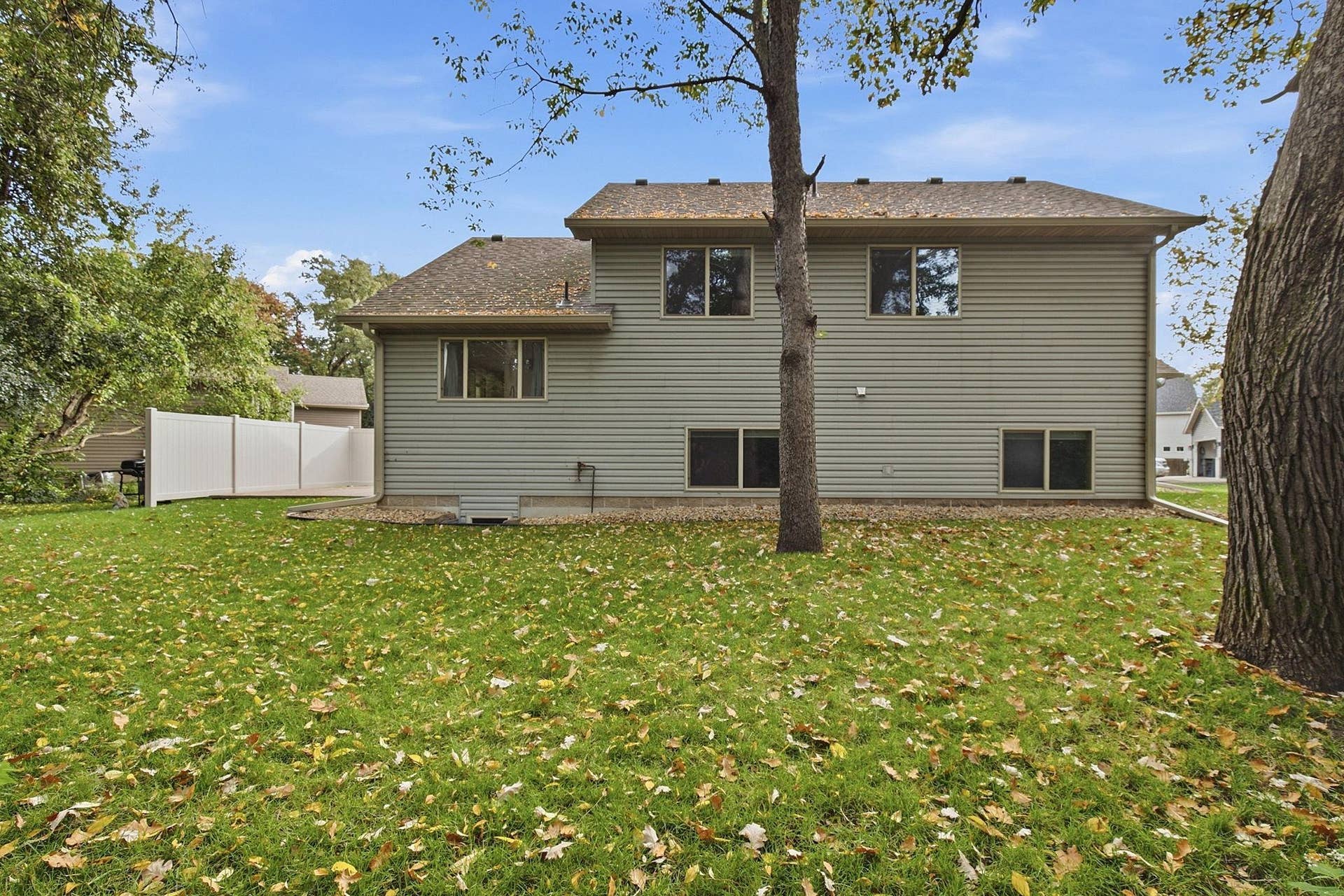 6149 384th Lane, North Branch, MN 55056 52-web-or-mls-6149_384th_Ln_North_Branch_MN_1115.jpg