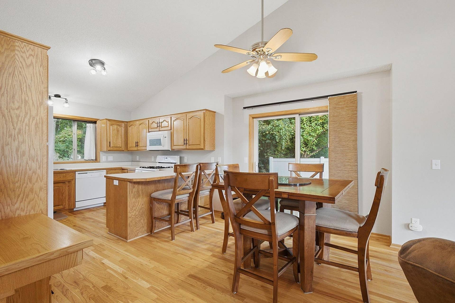 6149 384th Lane, North Branch, MN 55056 10-web-or-mls-6149_384th_Ln_North_Branch_MN_0905.jpg