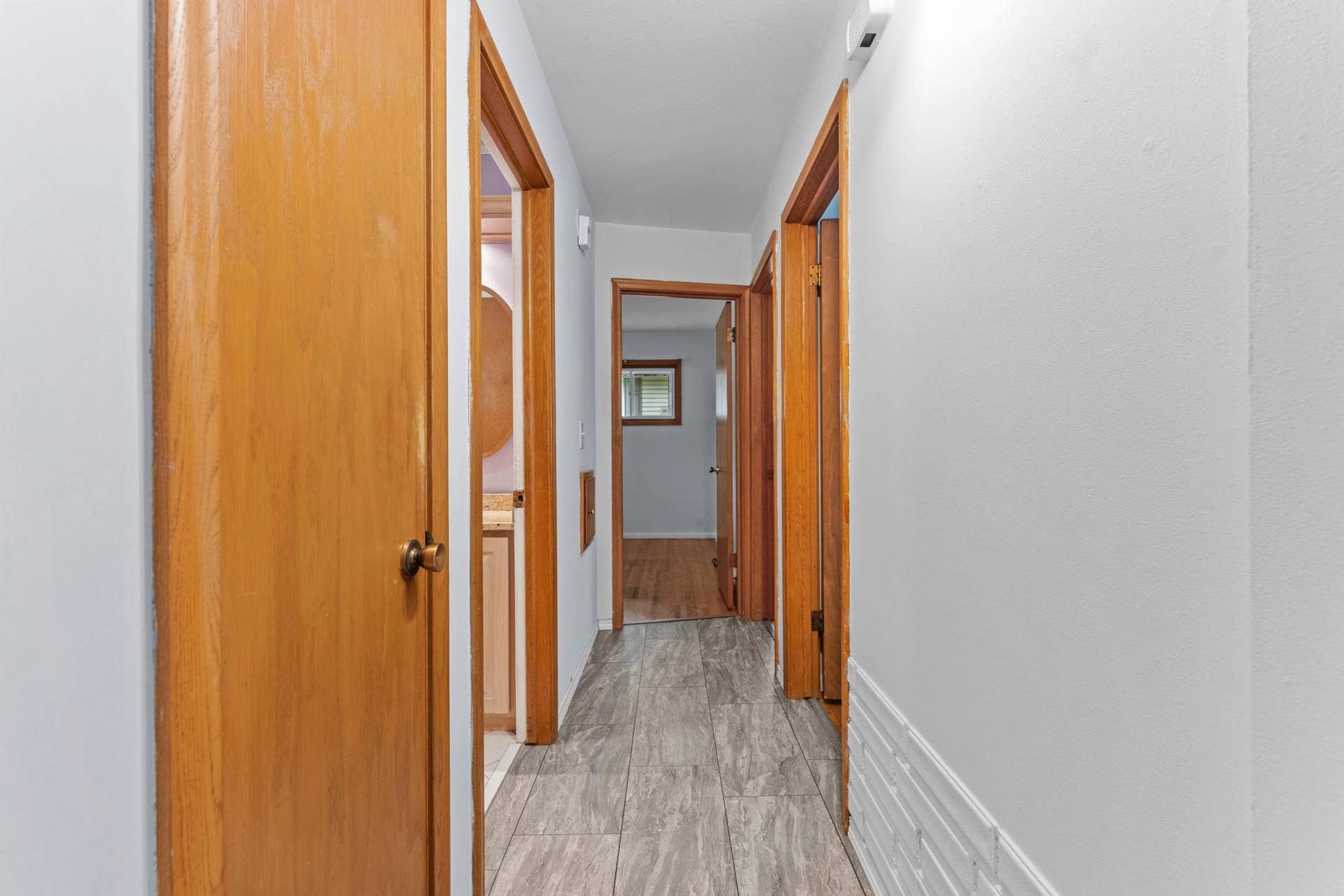 3907 Lakewood Avenue, White Bear Lake, MN 55110 21-web-or-mls-3907 Lakewood Ave-21.jpg